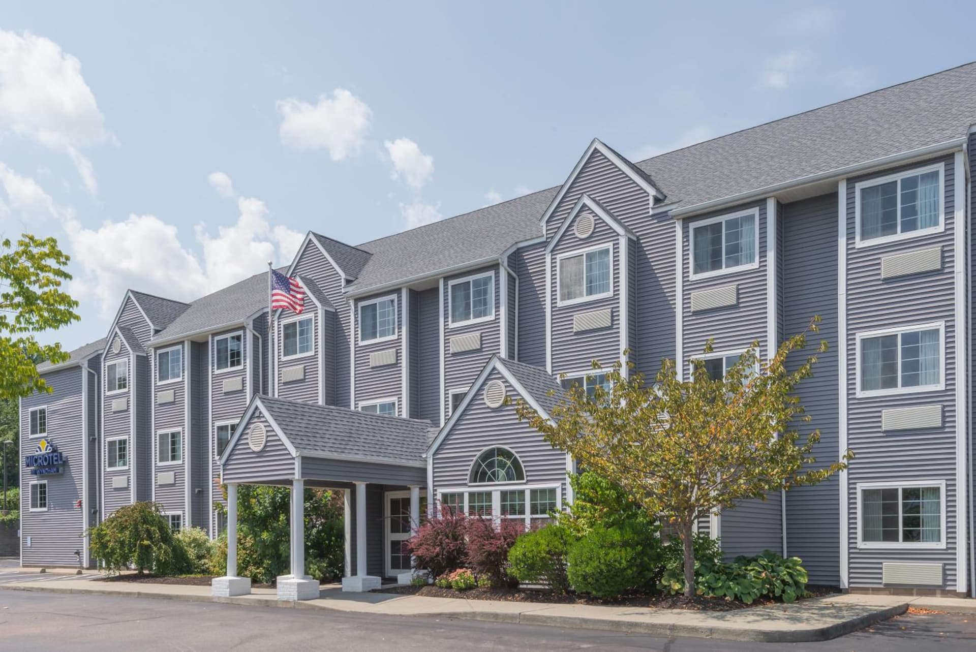Microtel Inn & Suites by Wyndham Uncasville Casino Area gallery photo in Uncasville, CT — image 12