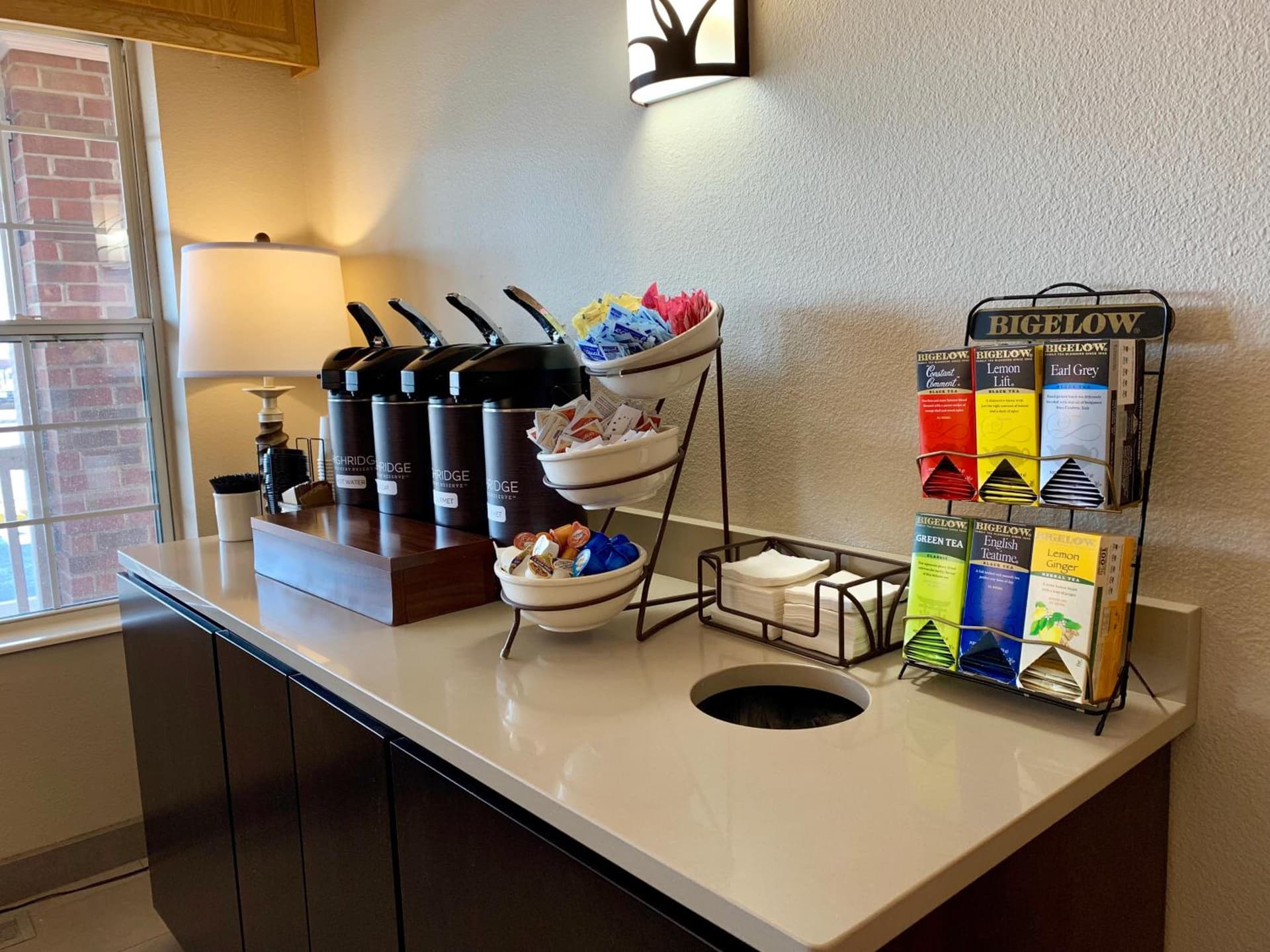 Country Inn & Suites by Radisson Kenosha - Pleasant Prairie gallery photo in Kenosha, WI — image 23