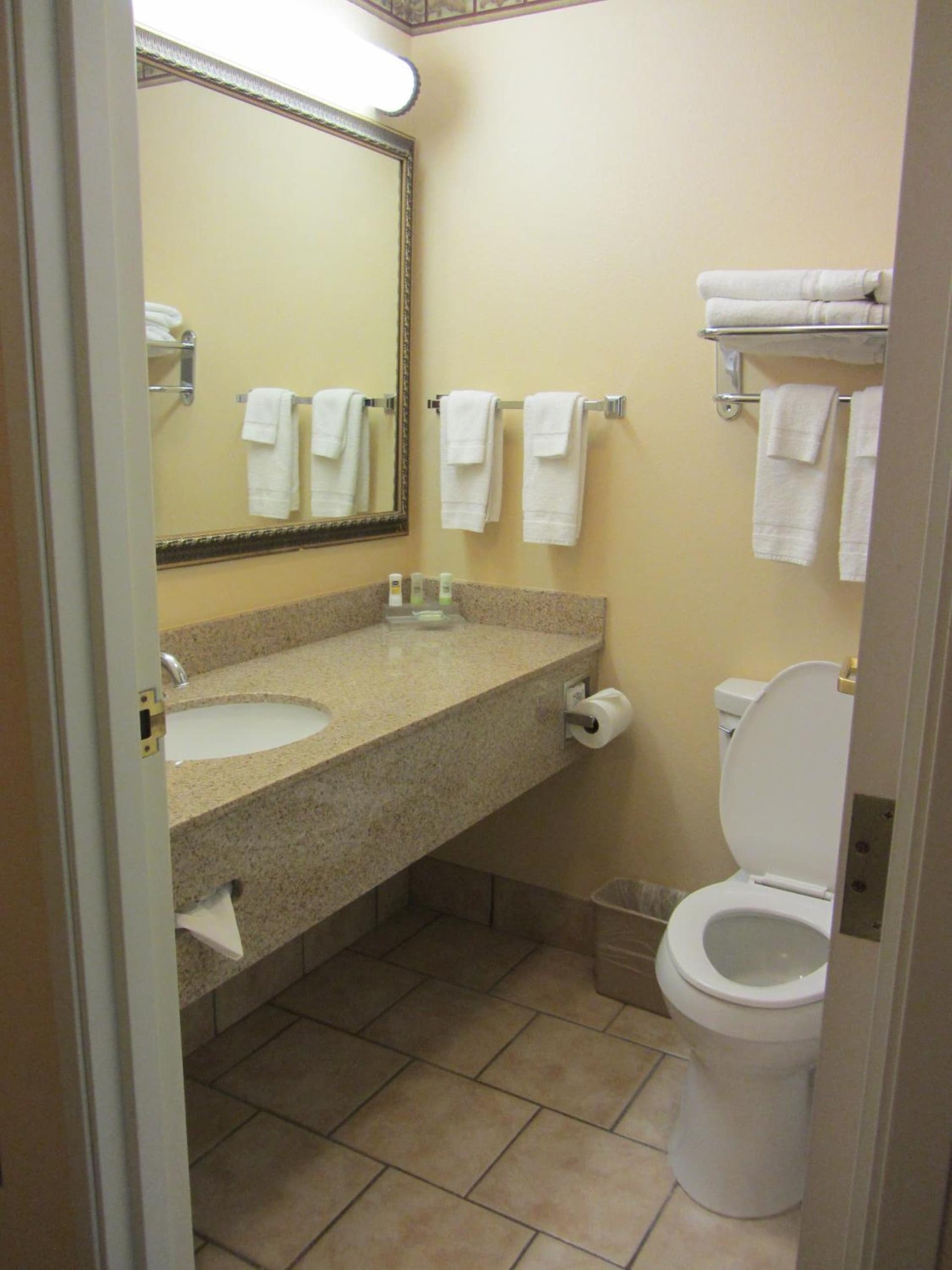 Country Inn & Suites by Radisson, Amarillo I-40 West, TX gallery photo in Amarillo, TX — image 42