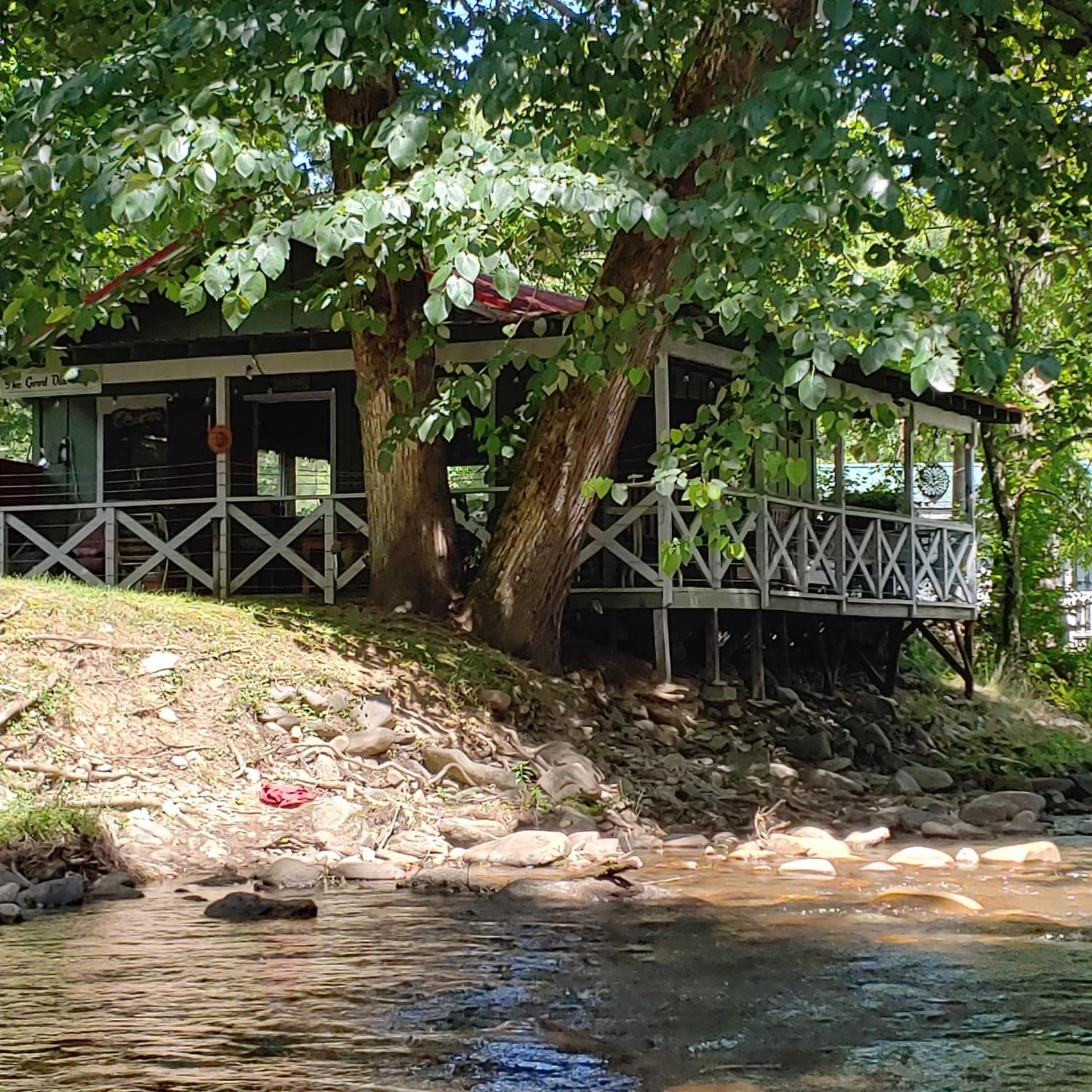 Rolling Brook Inn — hotel in Maggie Valley, North Carolina