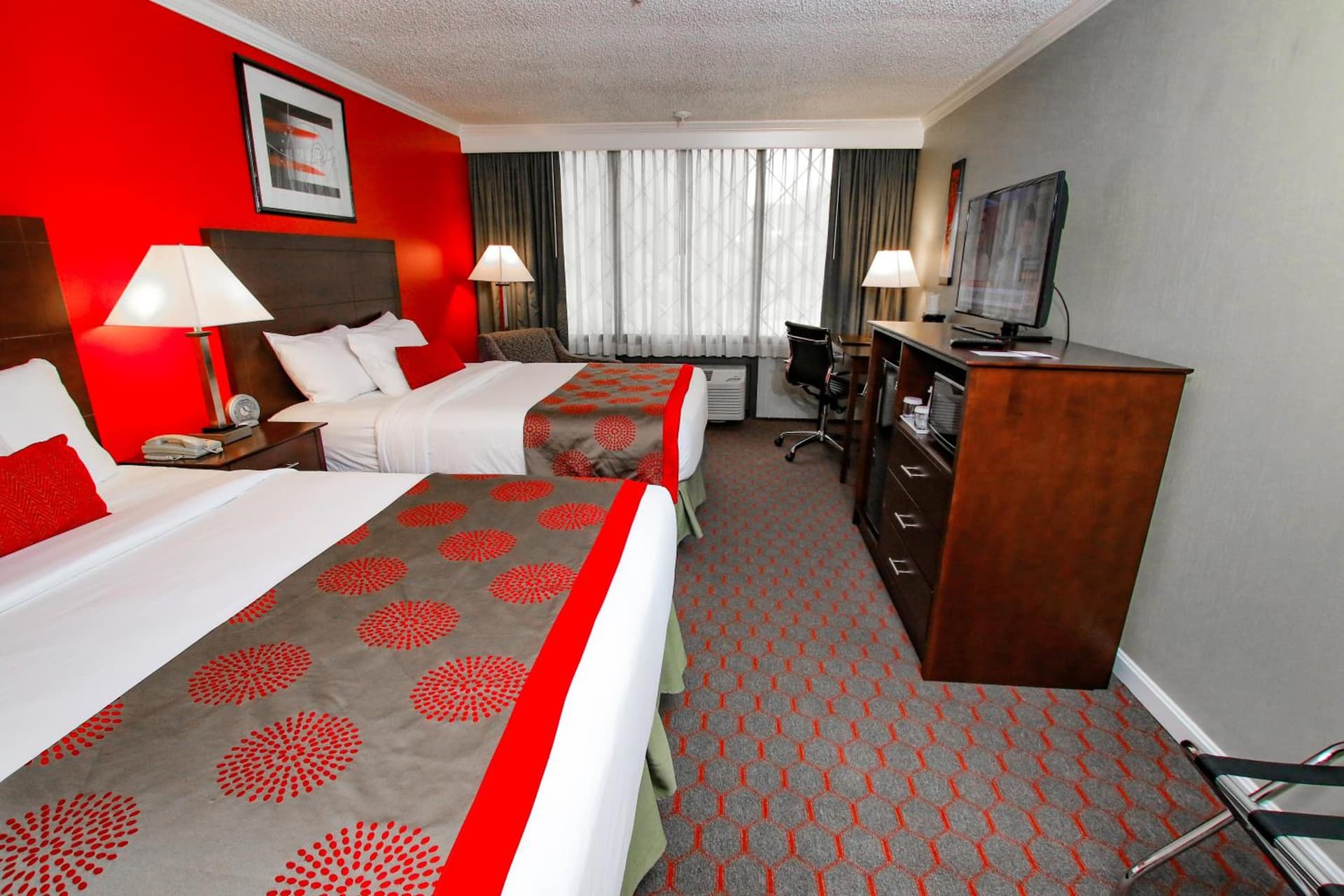 Clarion Hotel & Conference Center Lewiston interior in Lewiston, ME — gallery photo 2