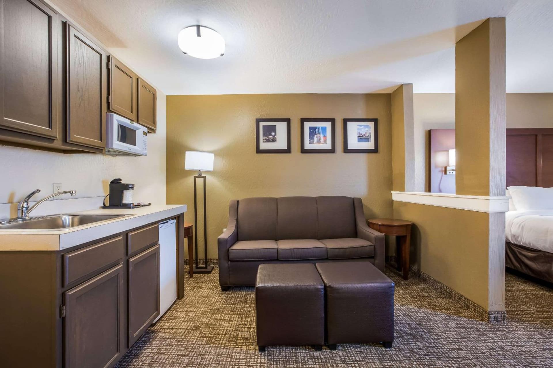 Comfort Inn & Suites Fairborn near Wright Patterson AFB gallery photo in Fairborn, OH — image 22