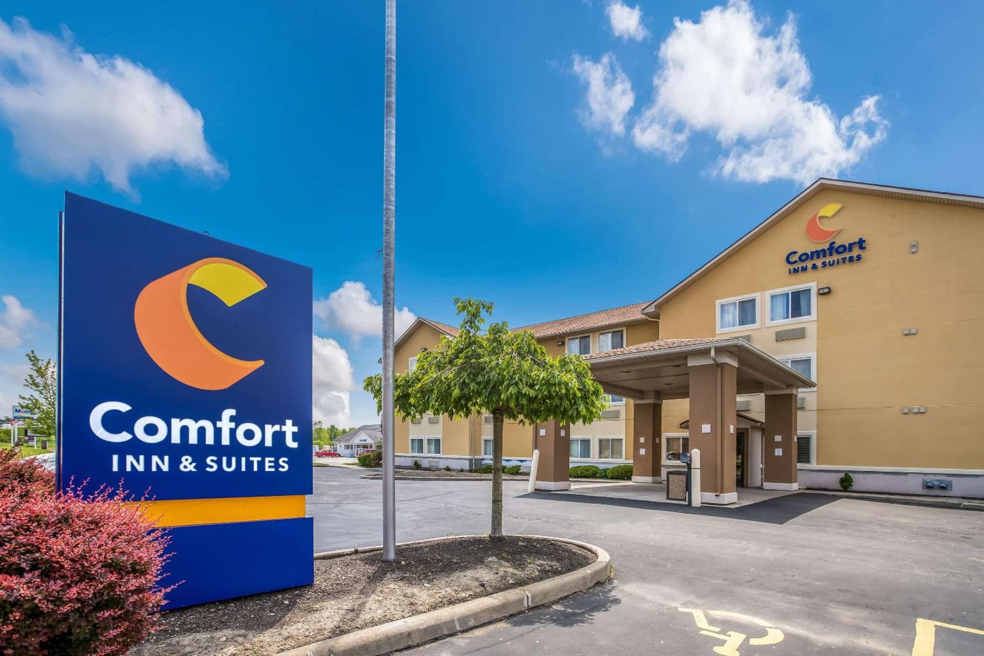 Comfort Inn & Suites Fairborn near Wright Patterson AFB gallery photo in Fairborn, OH — image 34