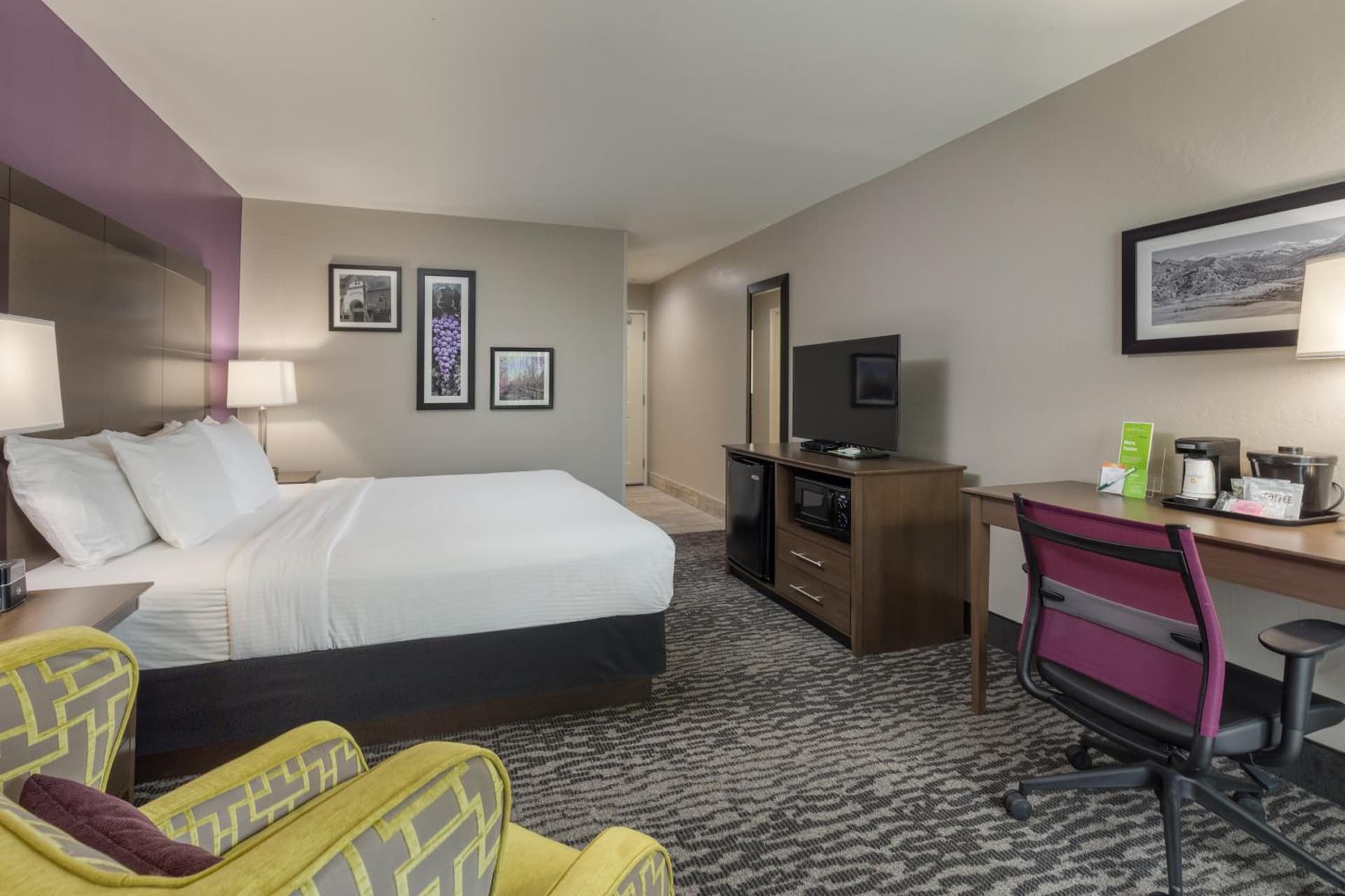 La Quinta by Wyndham Visalia/Sequoia Gateway gallery photo in Visalia, CA — image 67