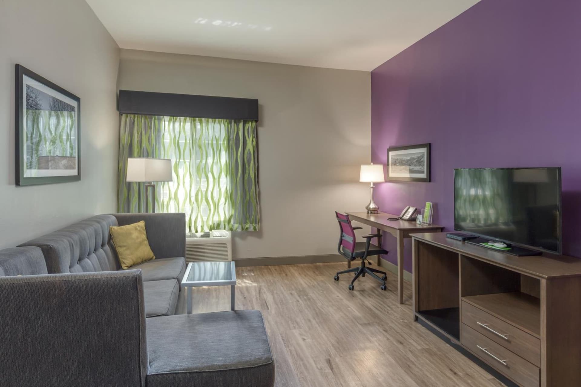 La Quinta by Wyndham Visalia/Sequoia Gateway gallery photo in Visalia, CA — image 58