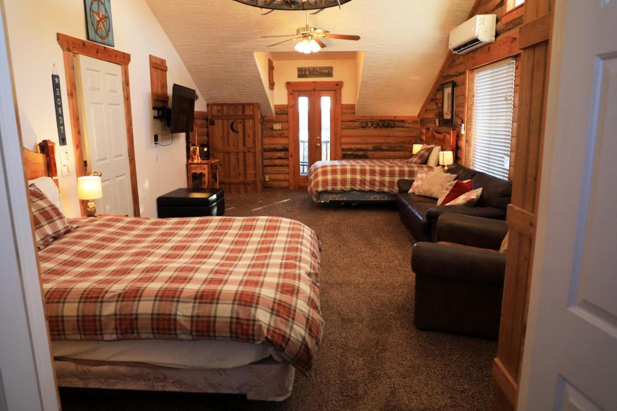Zion Ponderosa Ranch Resort gallery photo in Orderville, UT — image 148