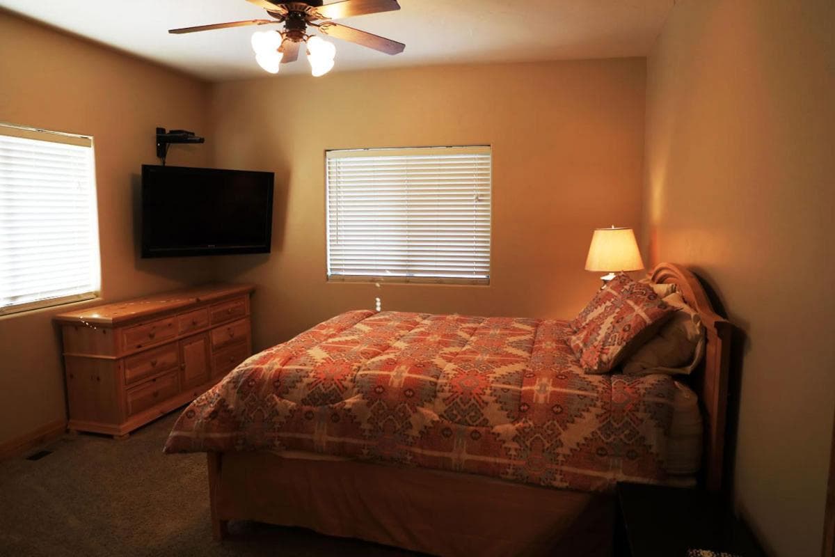Zion Ponderosa Ranch Resort gallery photo in Orderville, UT — image 16