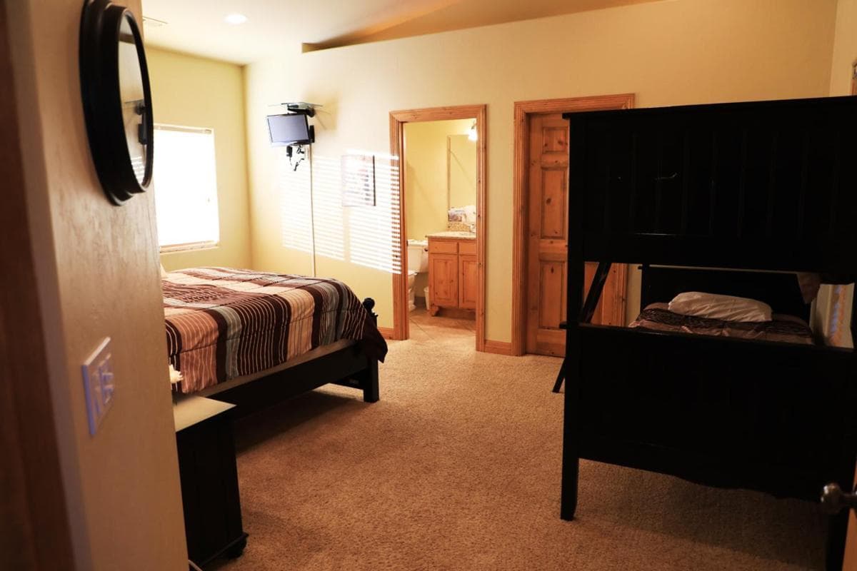Zion Ponderosa Ranch Resort gallery photo in Orderville, UT — image 185