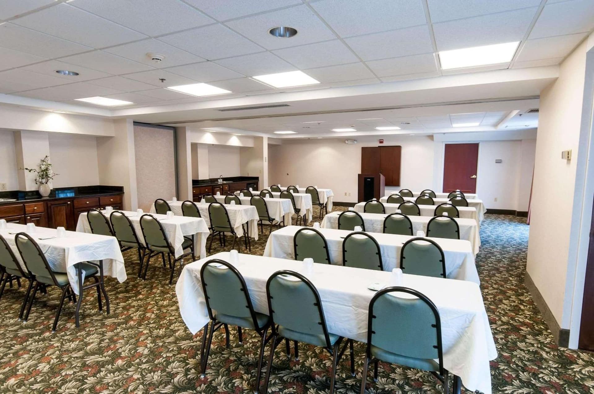 Comfort Inn & Suites Mount Pocono gallery photo in Mount Pocono, PA — image 15