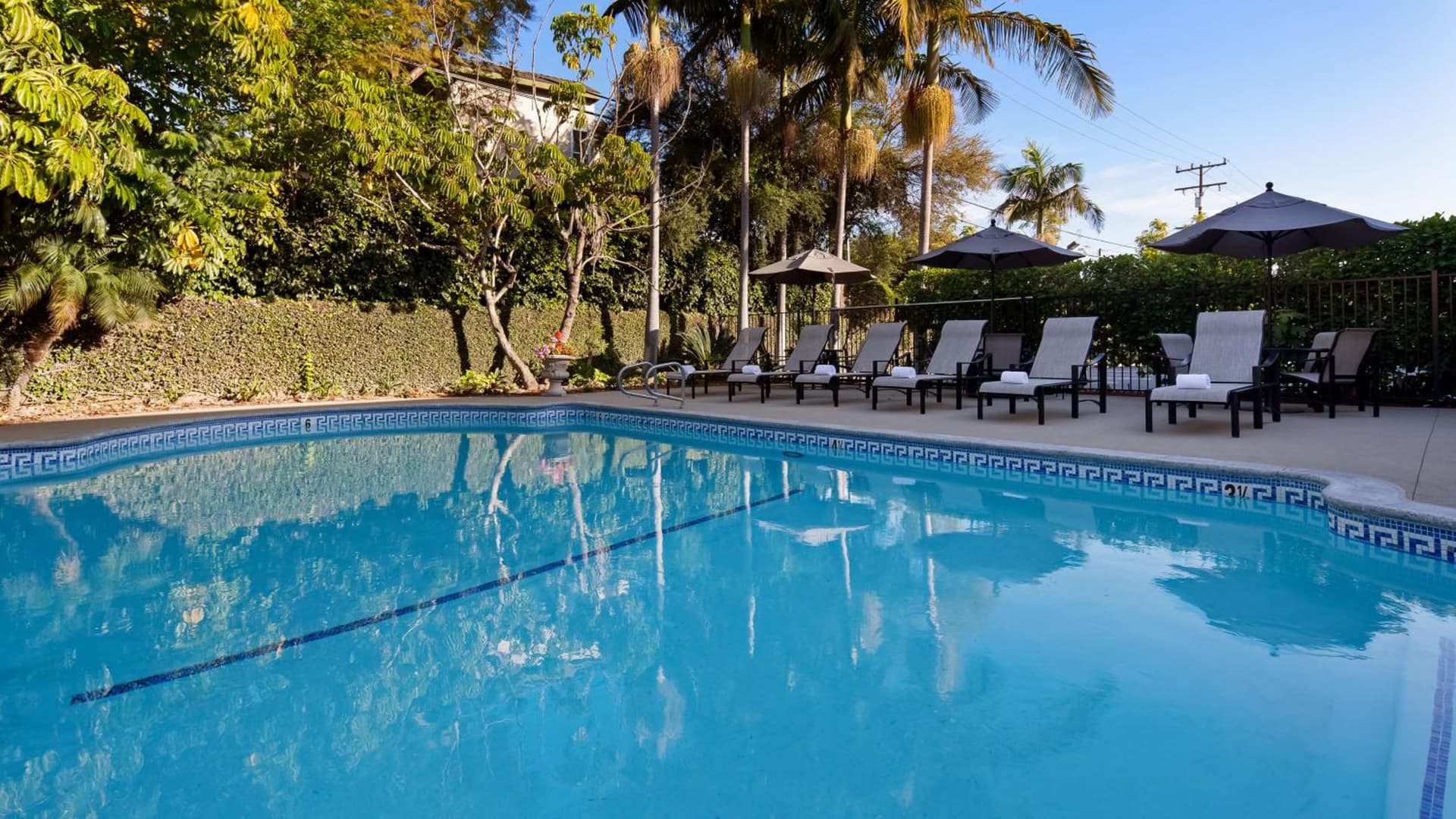 Best Western Plus Newport Mesa Inn gallery photo in Costa Mesa, CA — image 18