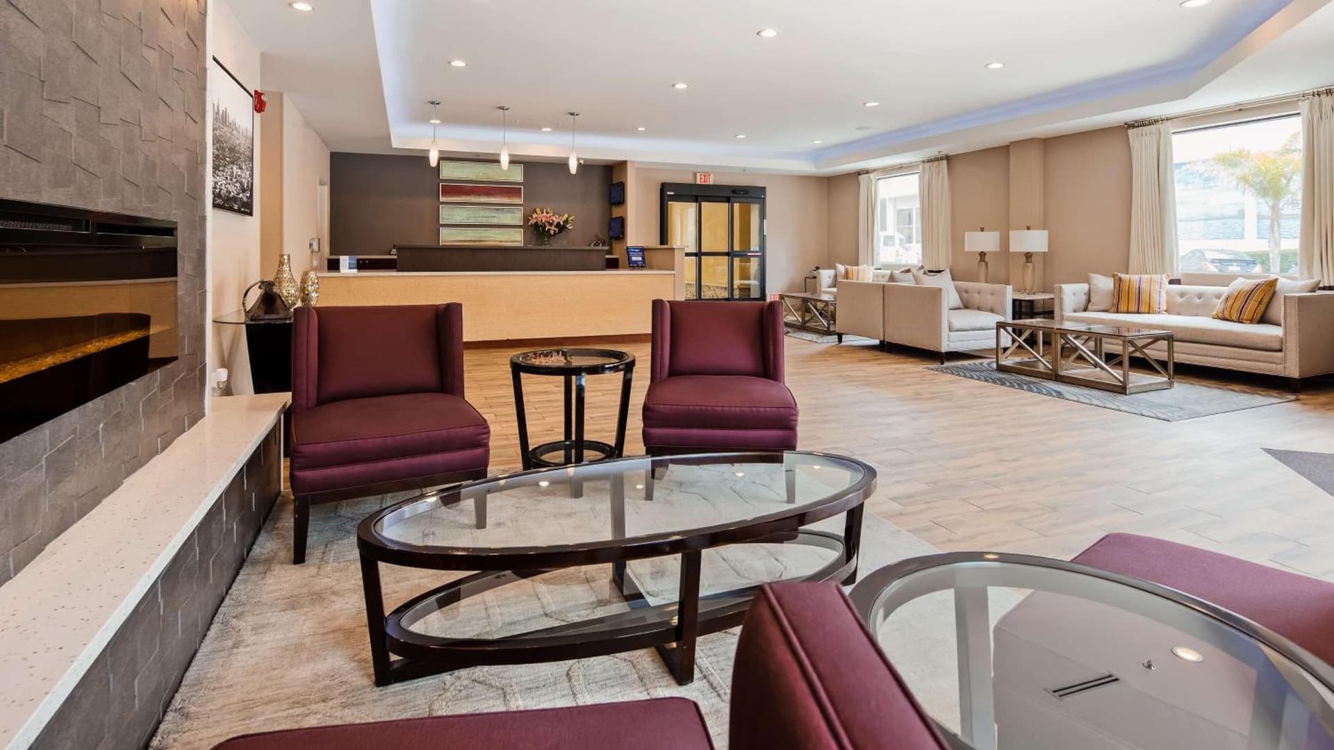 Best Western Plus Hotel at the Convention Center gallery photo in Long Beach, CA — image 13