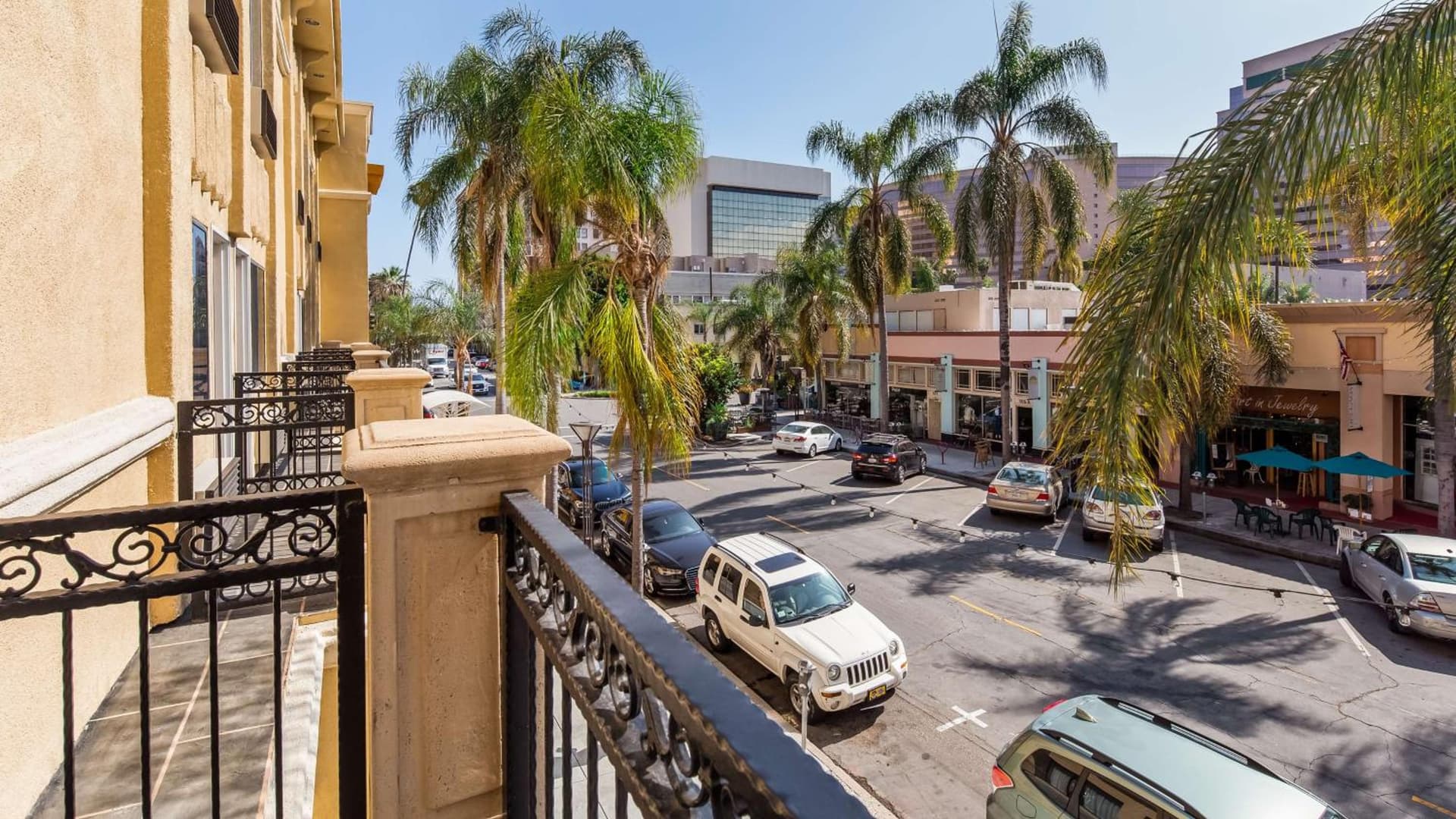 Best Western Plus Hotel at the Convention Center gallery photo in Long Beach, CA — image 15