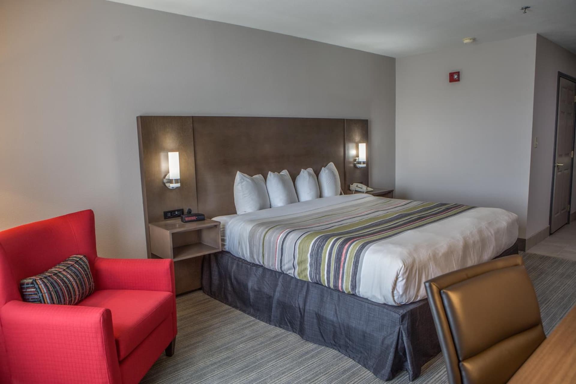 Country Inn & Suites by Radisson, Harlingen, TX gallery photo in Harlingen, TX — image 19