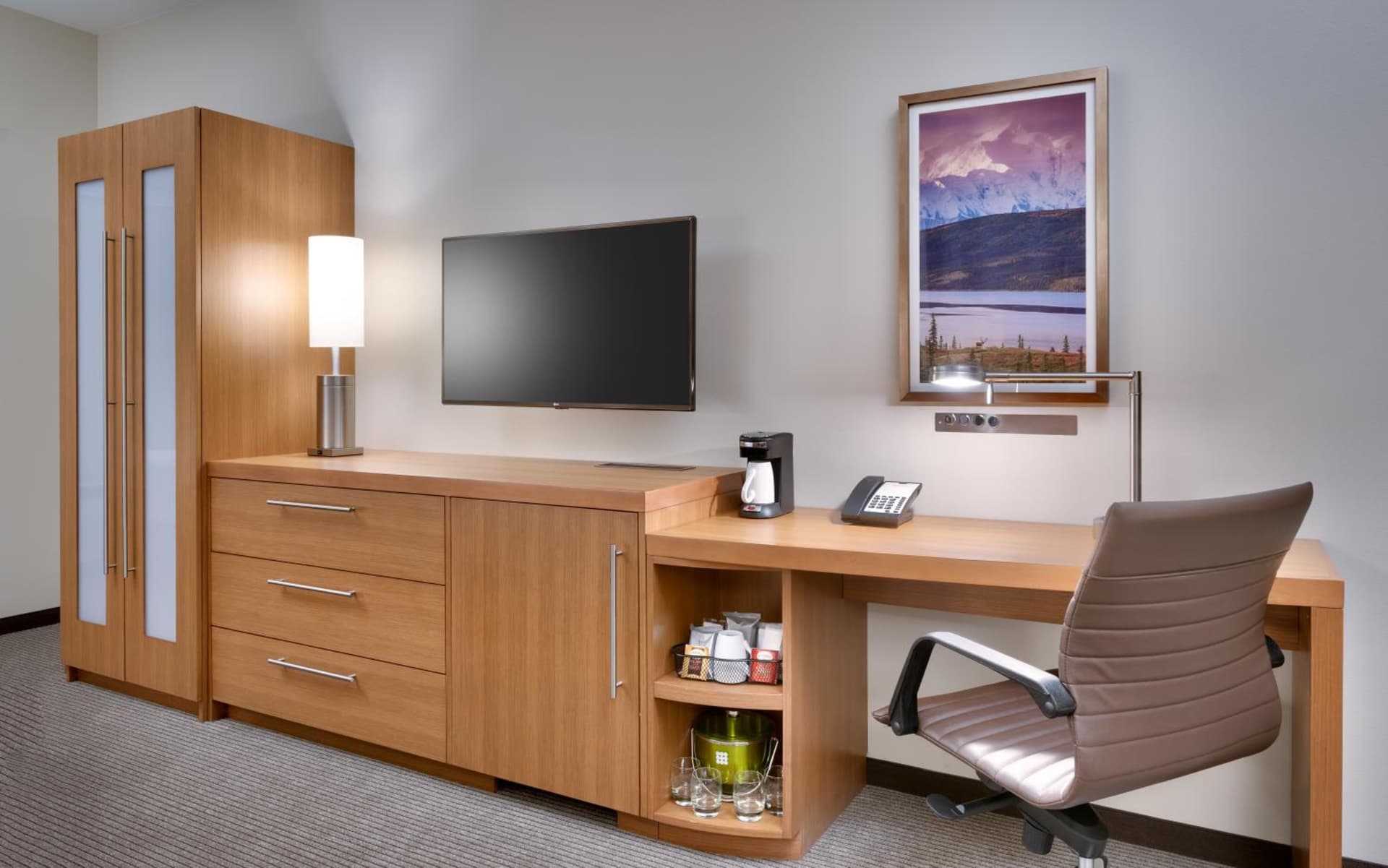 Hyatt Place Anchorage-Midtown gallery photo in Anchorage, AK — image 36