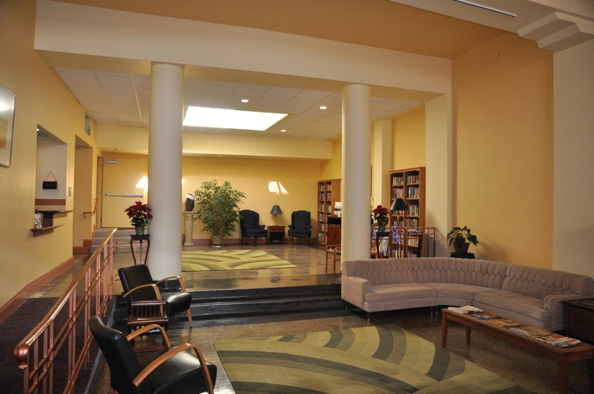 The Murray Hotel interior in Silver City, NM — gallery photo 2