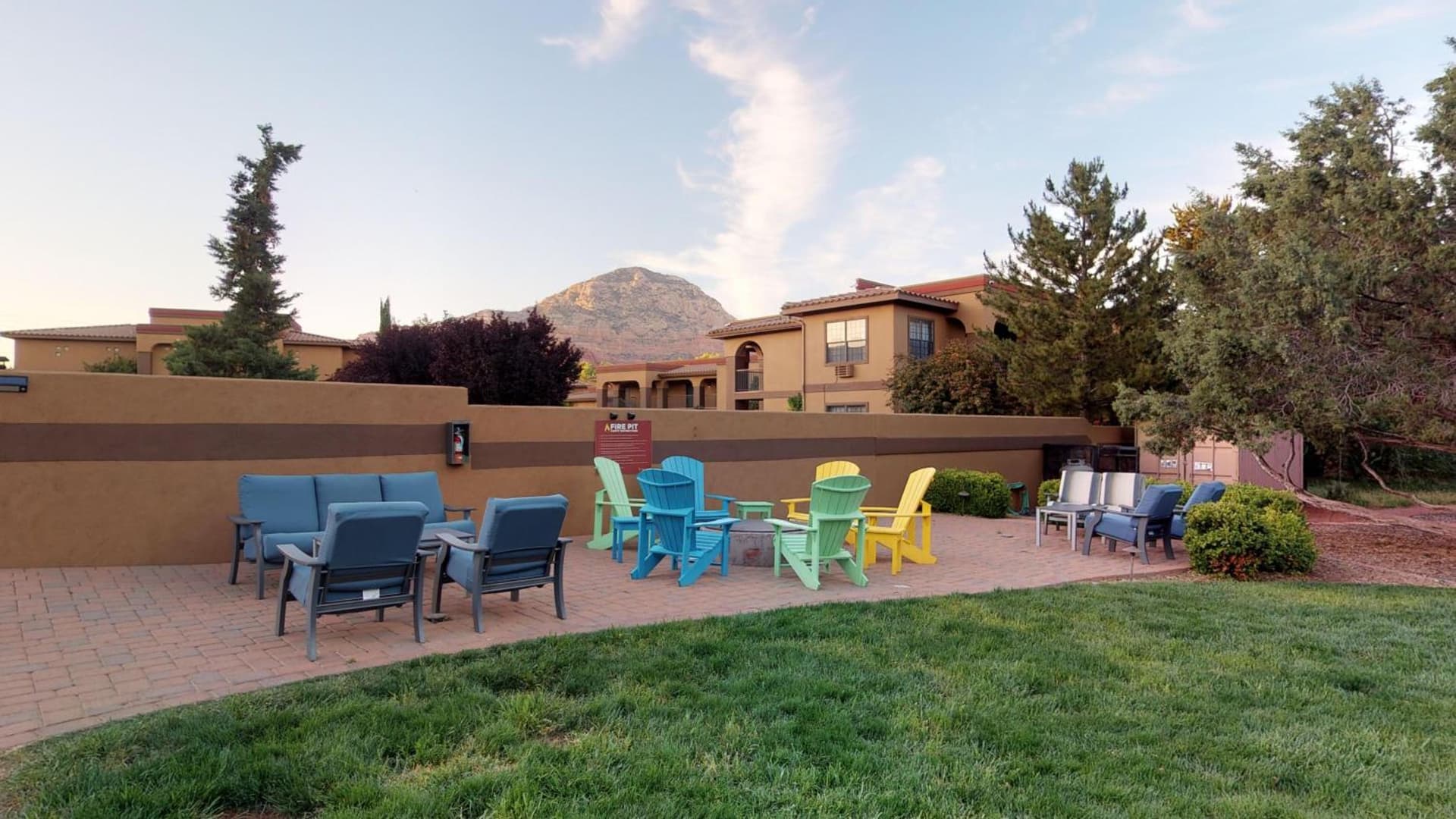 Mountain Modern Sedona, Tapestry Collection by Hilton property views in Sedona, AZ — gallery photo 3