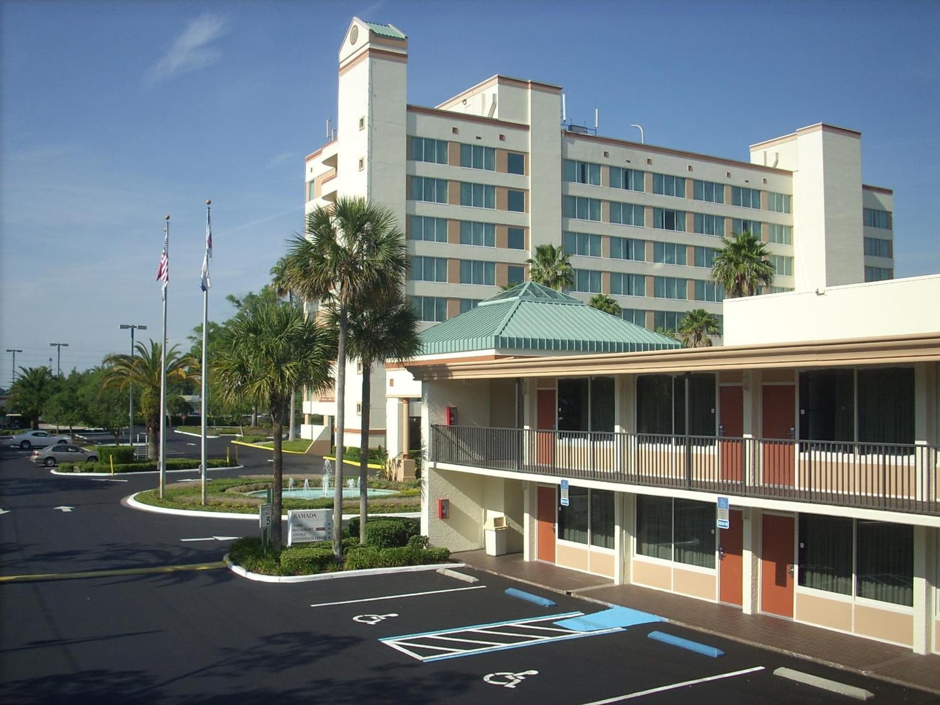 Ramada by Wyndham Kissimmee Gateway - Free Theme Park Shuttle gallery photo in Orlando, FL — image 60