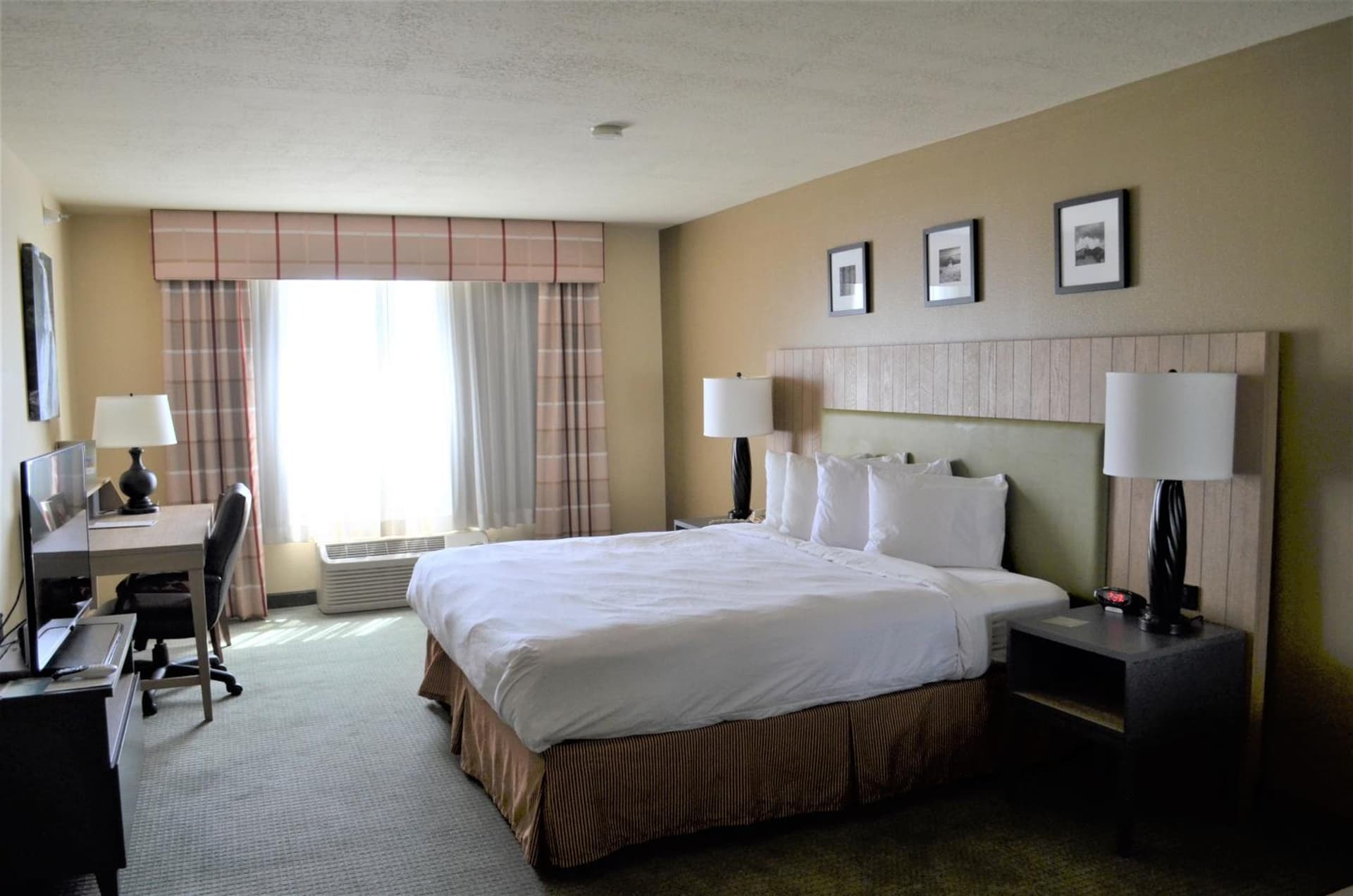Country Inn & Suites by Radisson, West Valley City, UT gallery photo in West Valley City, UT — image 39