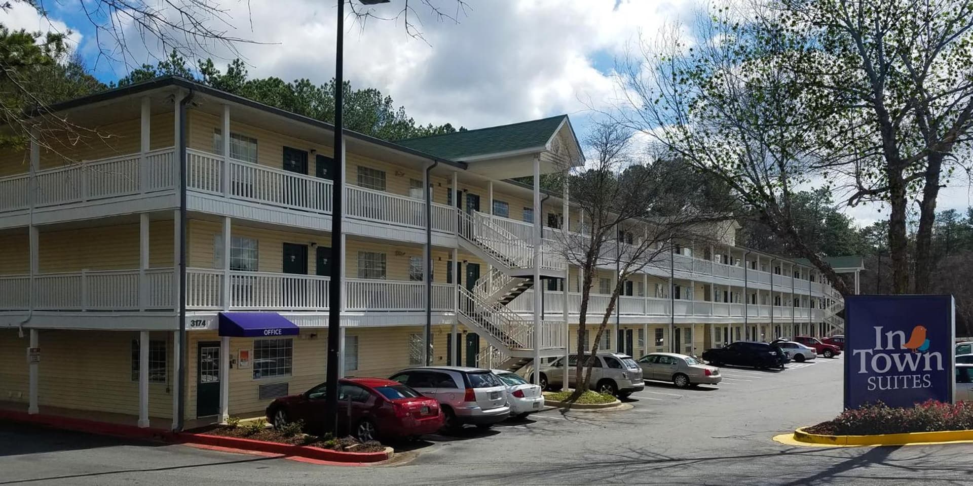 InTown Suites Extended Stay Atlanta GA - KSU Kennesaw featured exterior or lobby in Kennesaw, GA — similar hotel