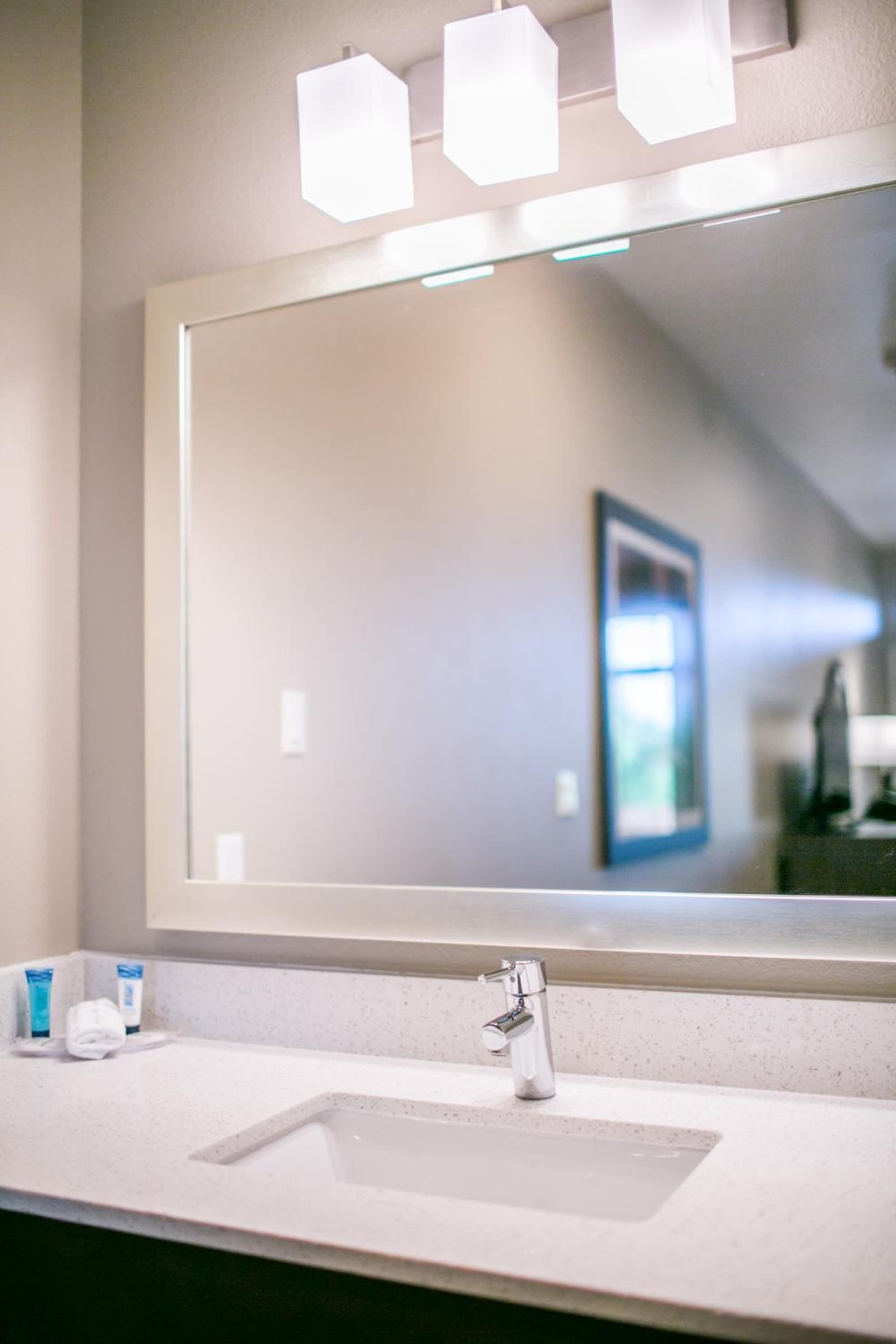 Hotel Siri Downtown - Paso Robles gallery photo in Paso Robles, CA — image 6