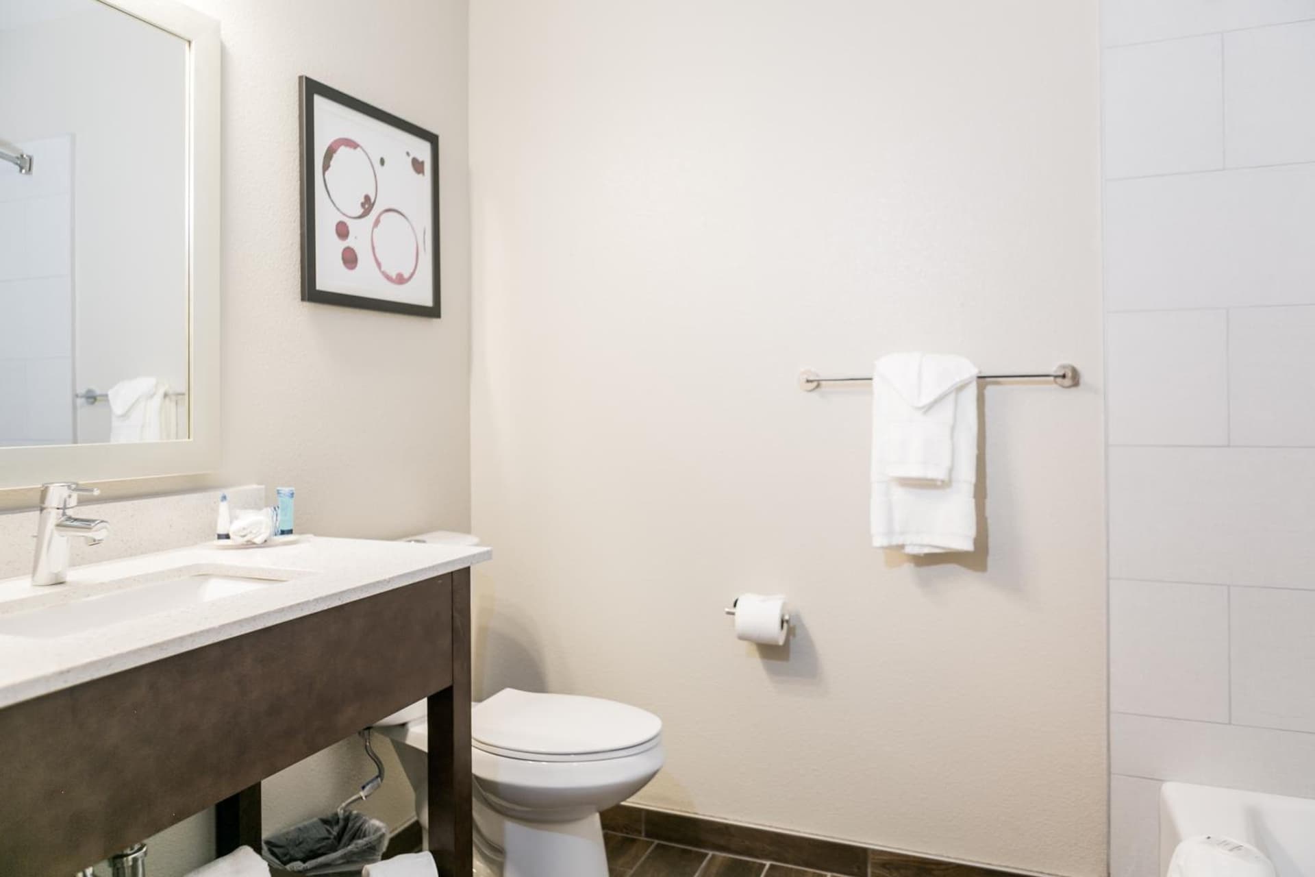 Hotel Siri Downtown - Paso Robles gallery photo in Paso Robles, CA — image 21