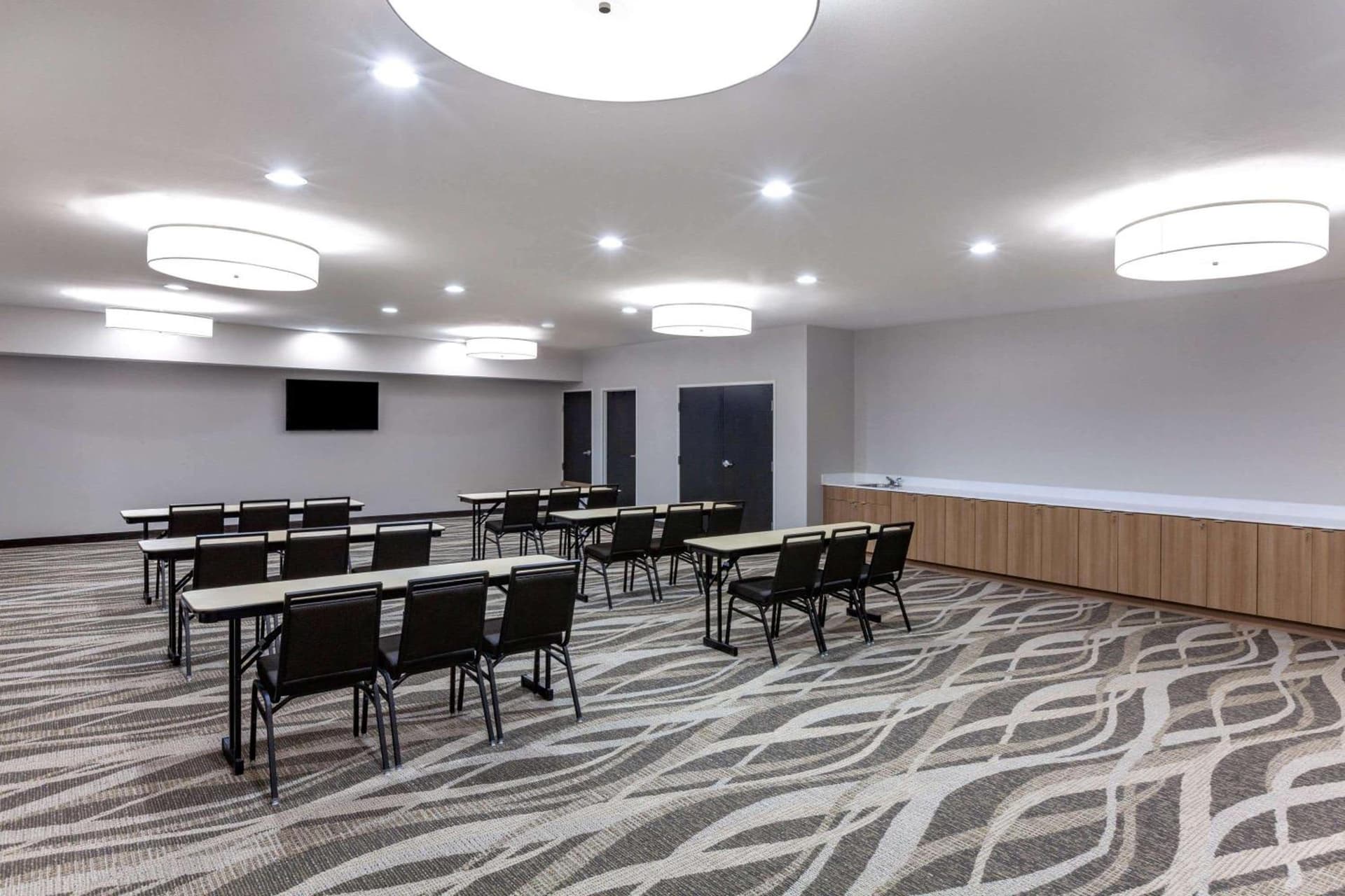 Microtel Inn & Suites by Wyndham College Station gallery photo in College Station, TX — image 33