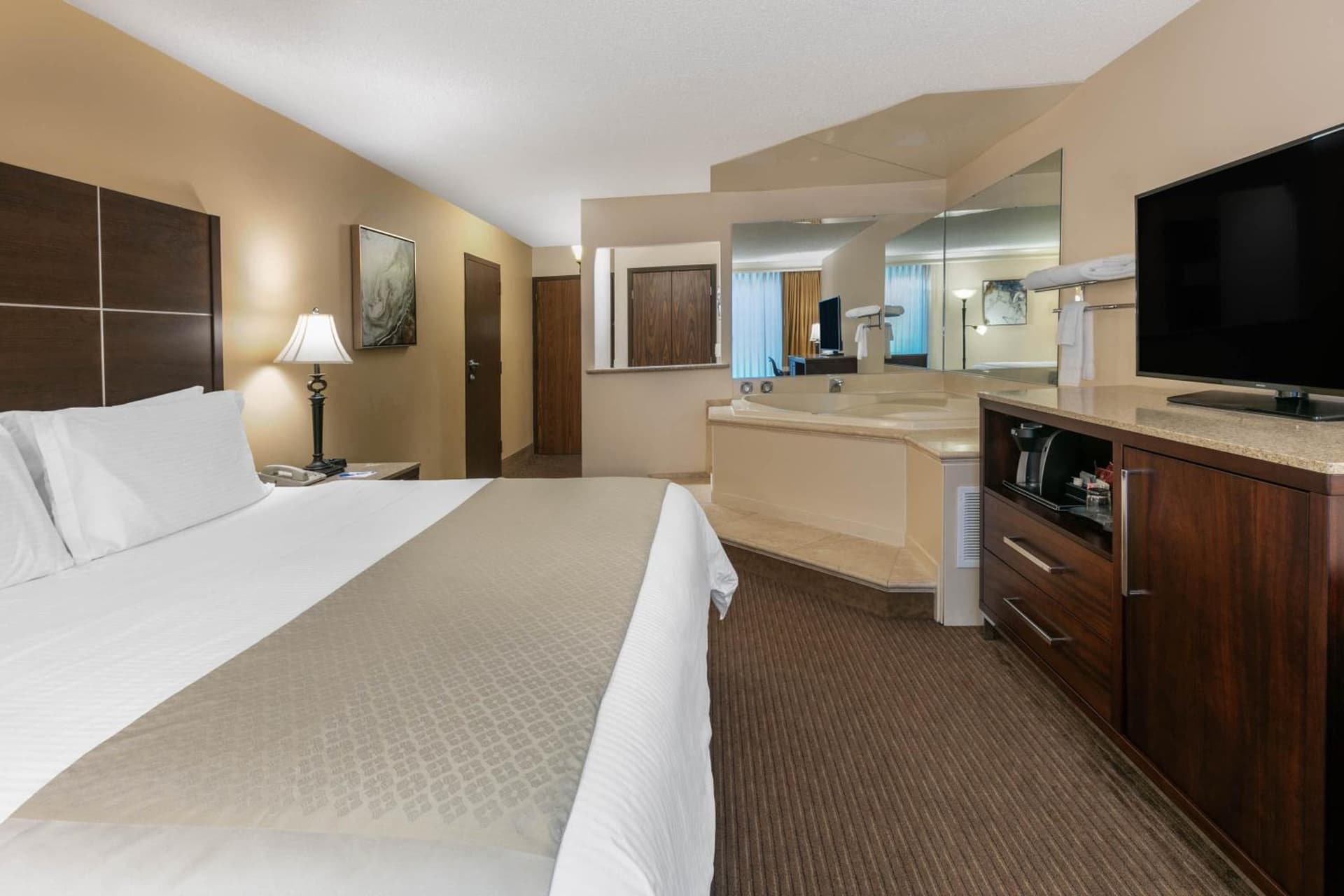 Wyndham Riverfront Hotel gallery photo in Little Rock, AR — image 91