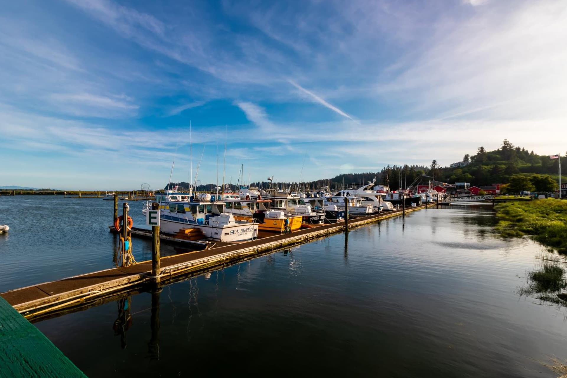 At The Helm Hotel interior in Ilwaco, WA — gallery photo 2