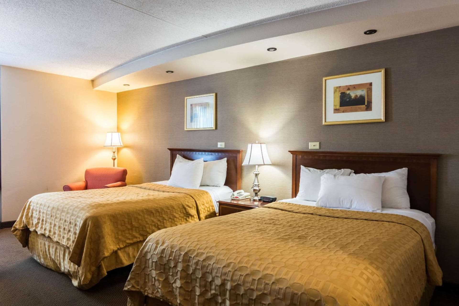 The Plaza Inn & Suites gallery photo in Hagerstown, MD — image 10