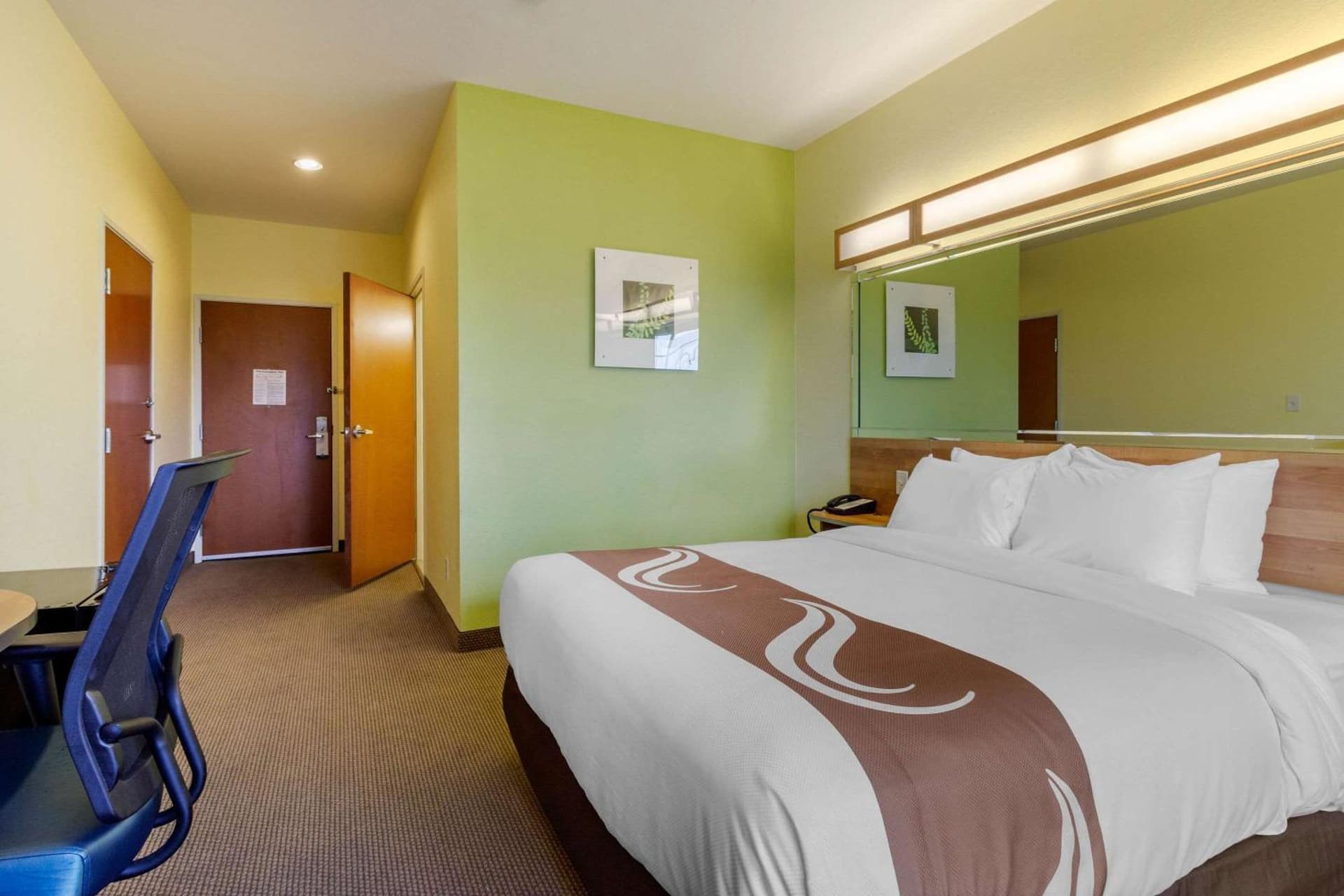 Quality Inn & Suites Lehigh Acres Fort Myers gallery photo in Lehigh Acres, FL — image 34