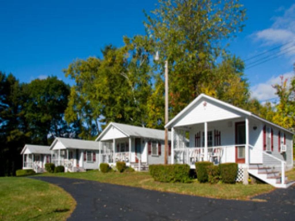 Grand View Resort gallery photo in Weirs Beach, NH — image 32