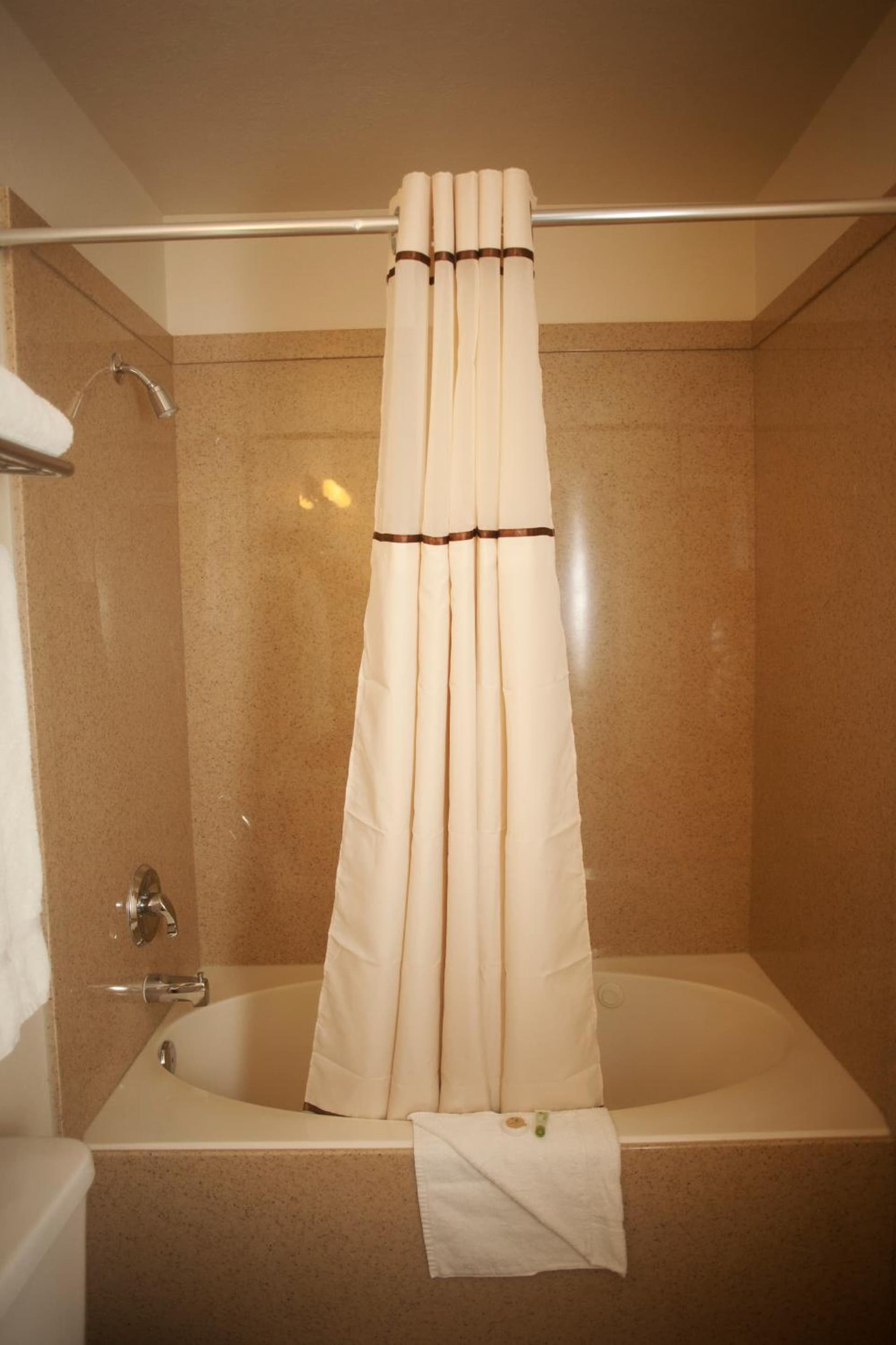 St. George Inn and Suites gallery photo in St. George, UT — image 14