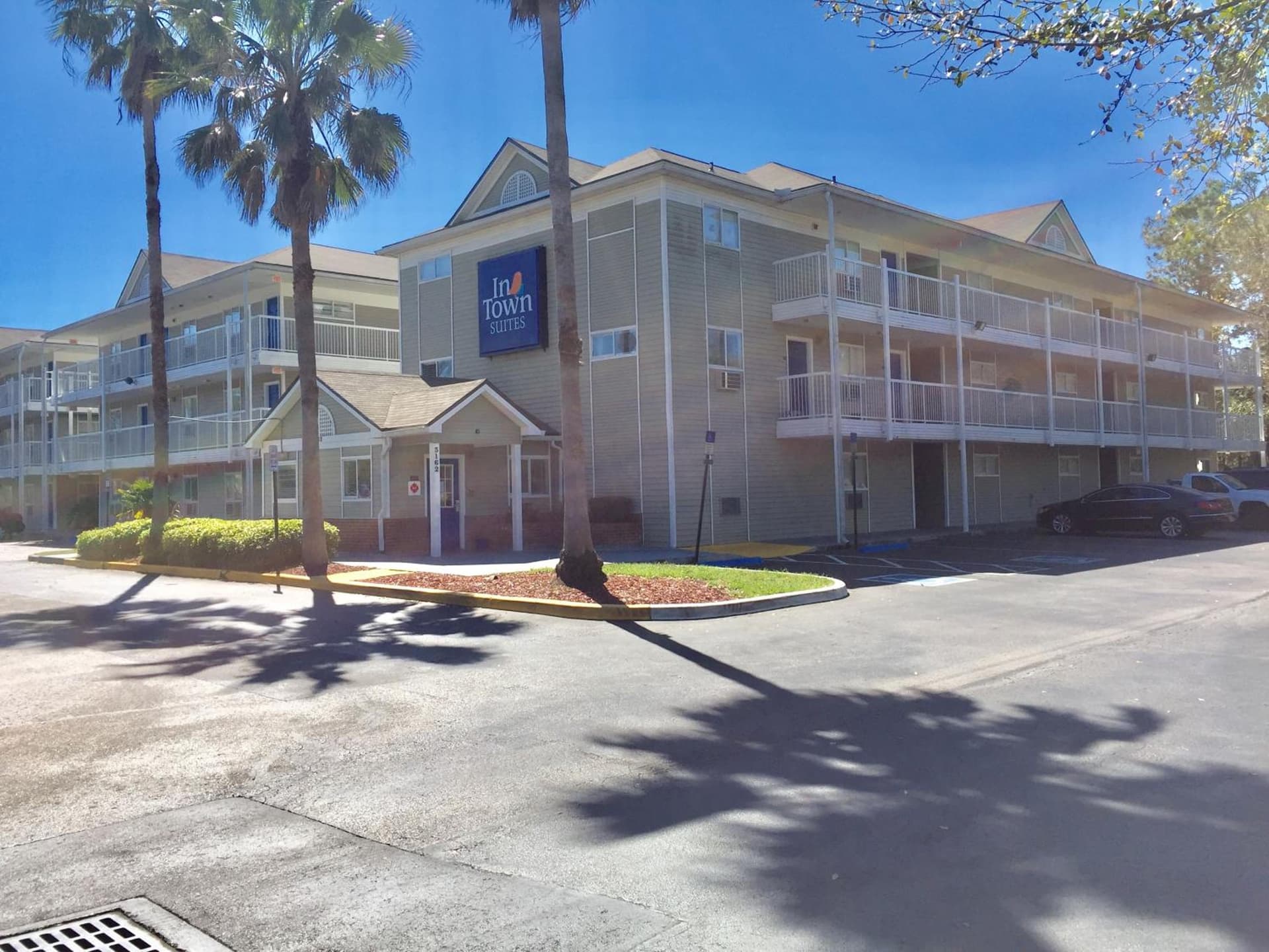 InTown Suites Extended Stay Jacksonville FL St Johns Bluff Rd featured exterior or lobby in Jacksonville, FL — similar hotel
