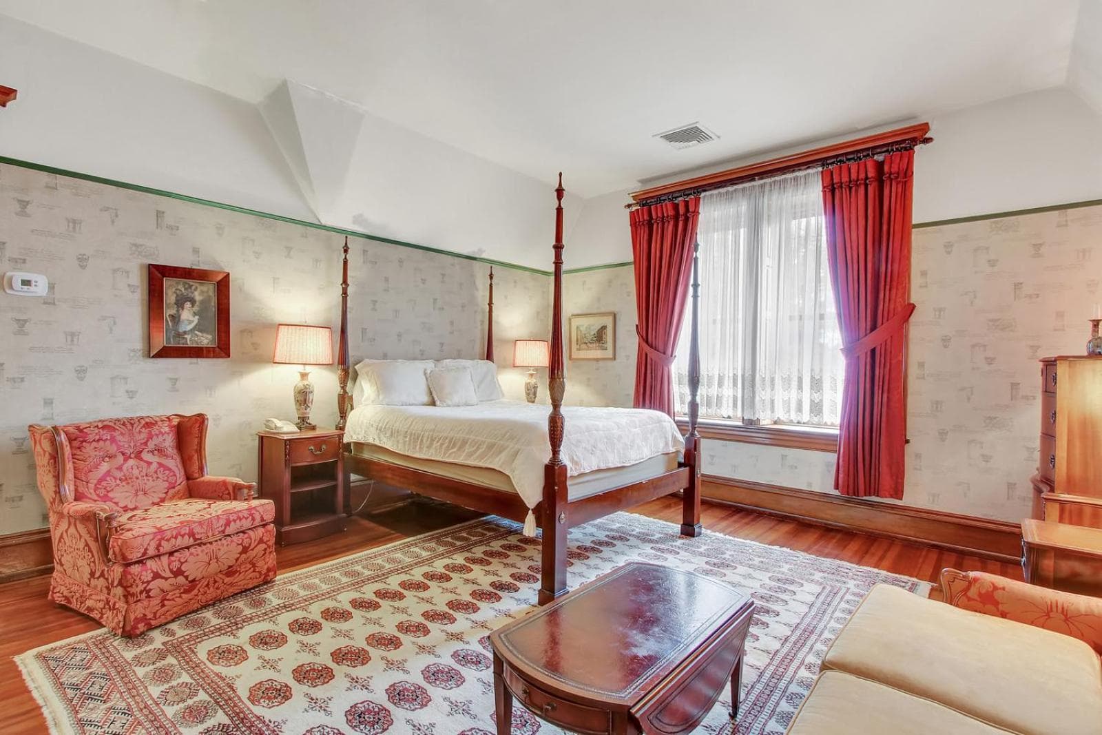 The Gables at Stirling Guest Hotel gallery photo in Reading, PA — image 75