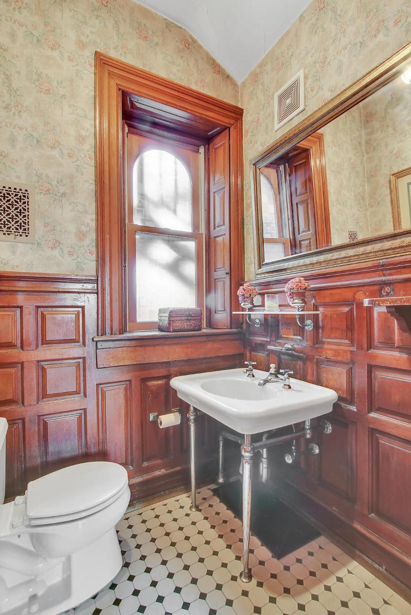 The Gables at Stirling Guest Hotel gallery photo in Reading, PA — image 31
