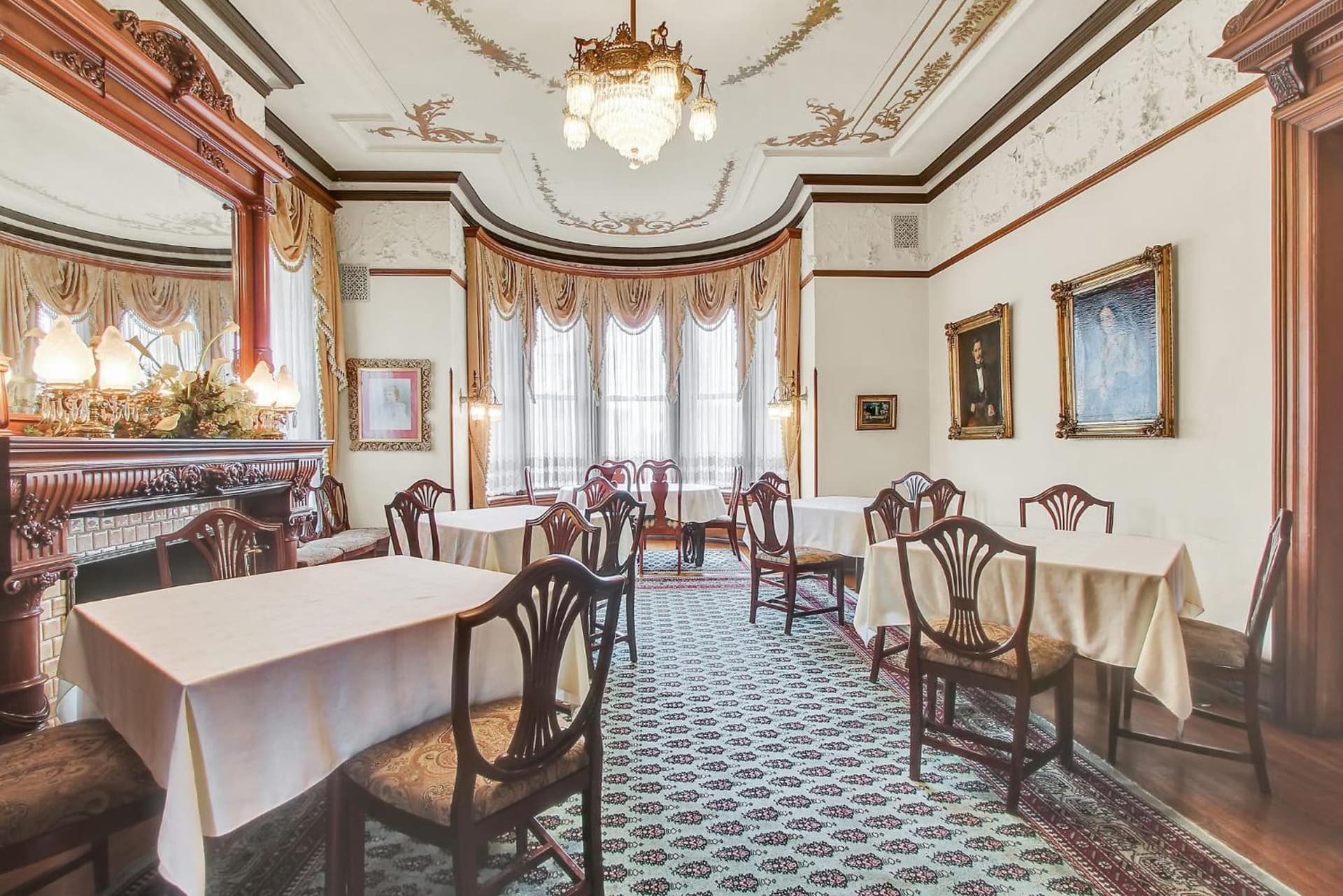 The Gables at Stirling Guest Hotel gallery photo in Reading, PA — image 95