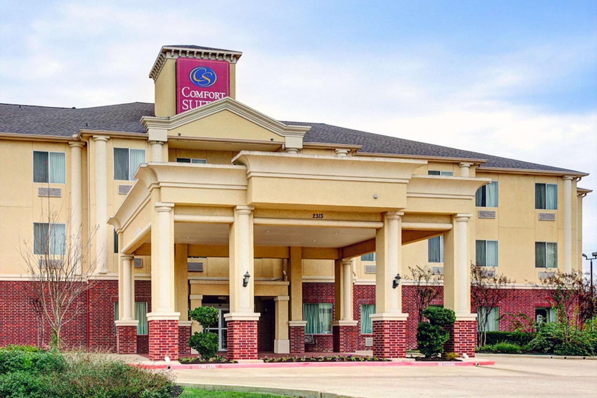 Comfort Suites Texas Ave featured exterior or lobby in College Station, TX — similar hotel