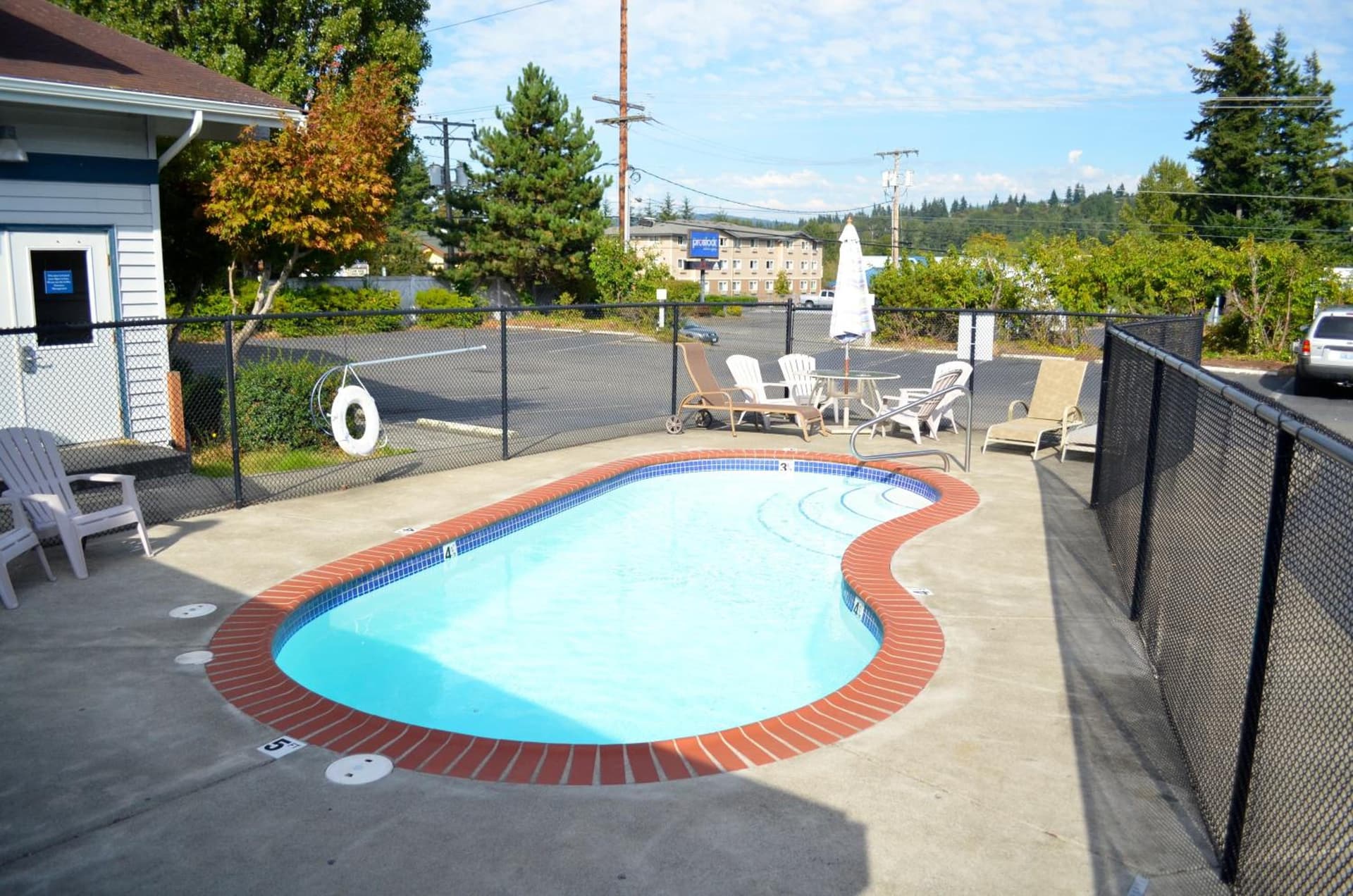 Bellingham Lodge interior in Bellingham, WA — gallery photo 2