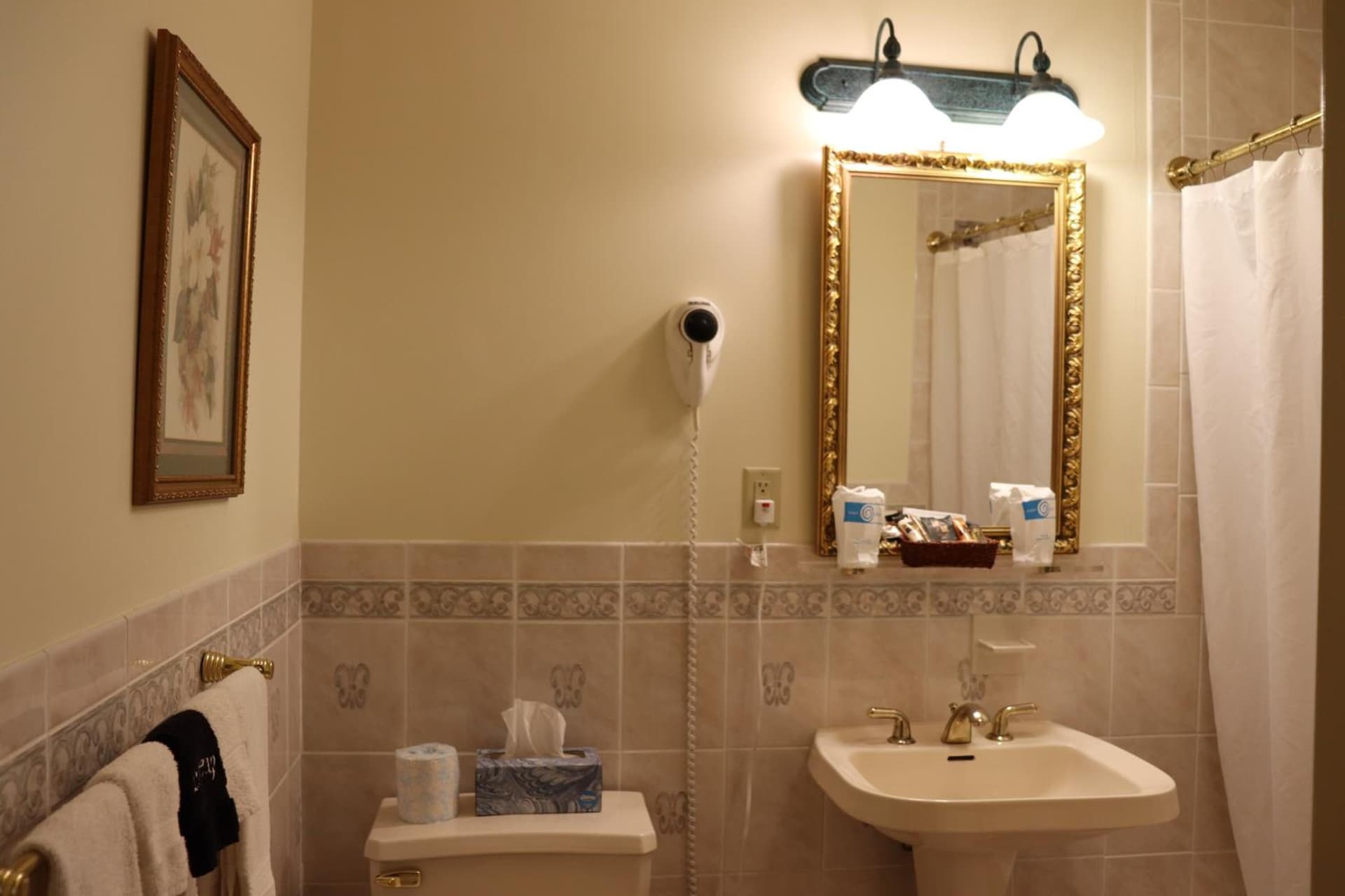 The Gables at Stirling Guest Hotel gallery photo in Reading, PA — image 112