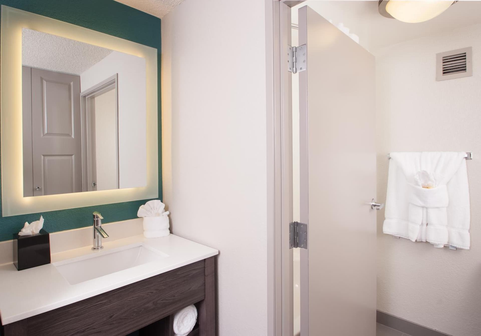 La Quinta by Wyndham Atlanta Airport North gallery photo in Atlanta, GA — image 58
