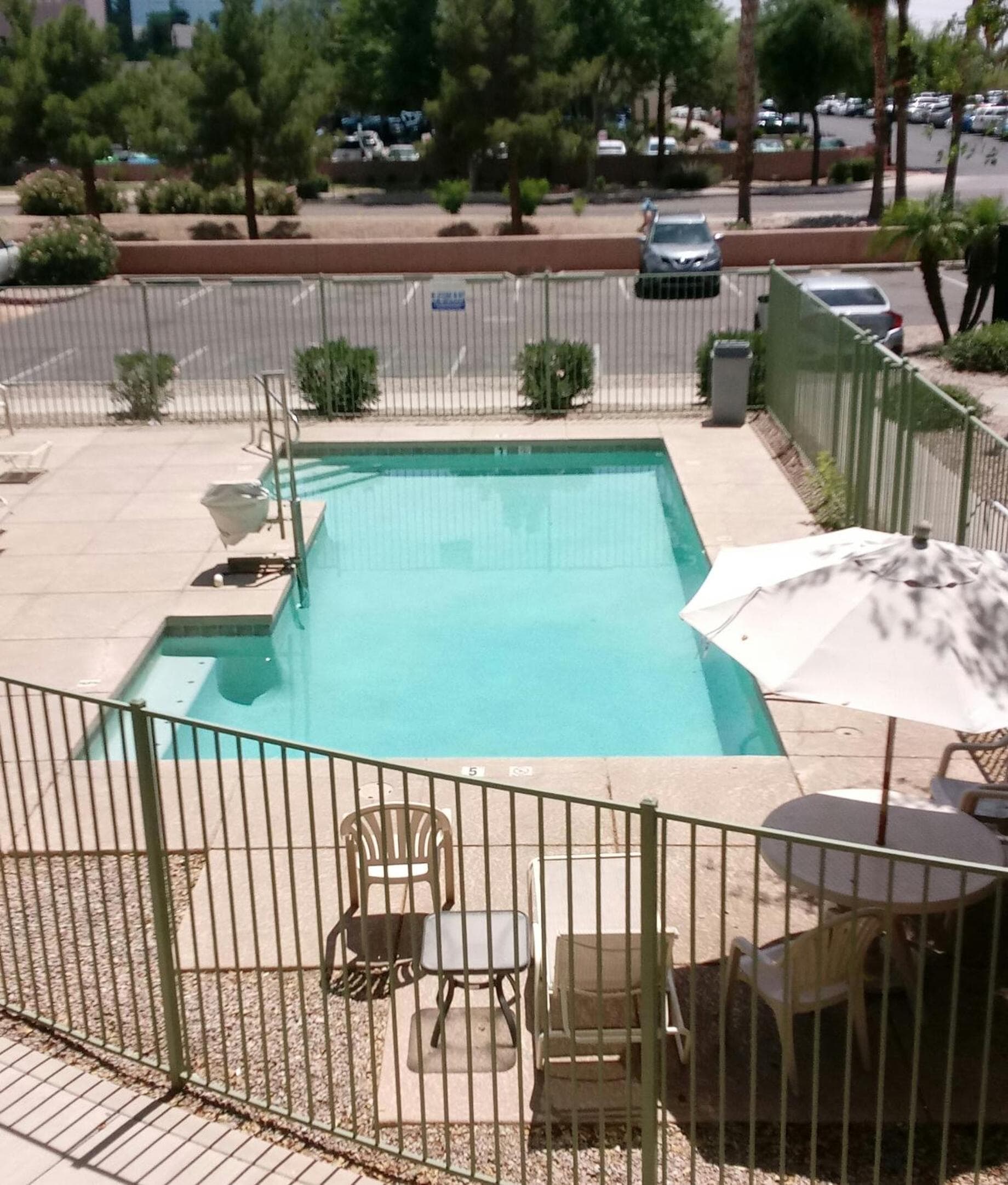 InTown Suites Extended Stay Phoenix AZ - Gilbert property views in Gilbert, AZ — gallery photo 3