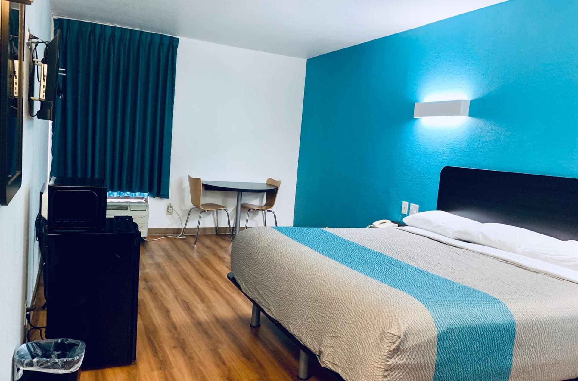 Motel 6-Lewisville, TX - Medical City gallery photo in Lewisville, TX — image 16
