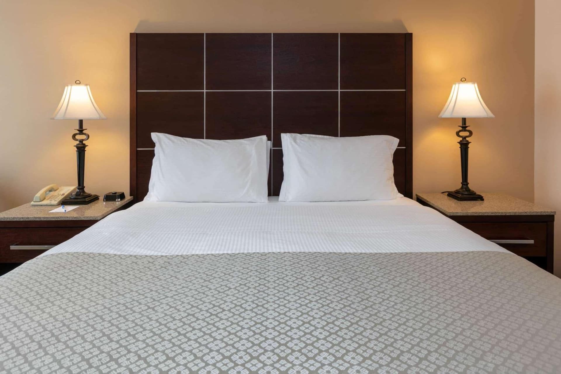 Wyndham Riverfront Hotel gallery photo in Little Rock, AR — image 16