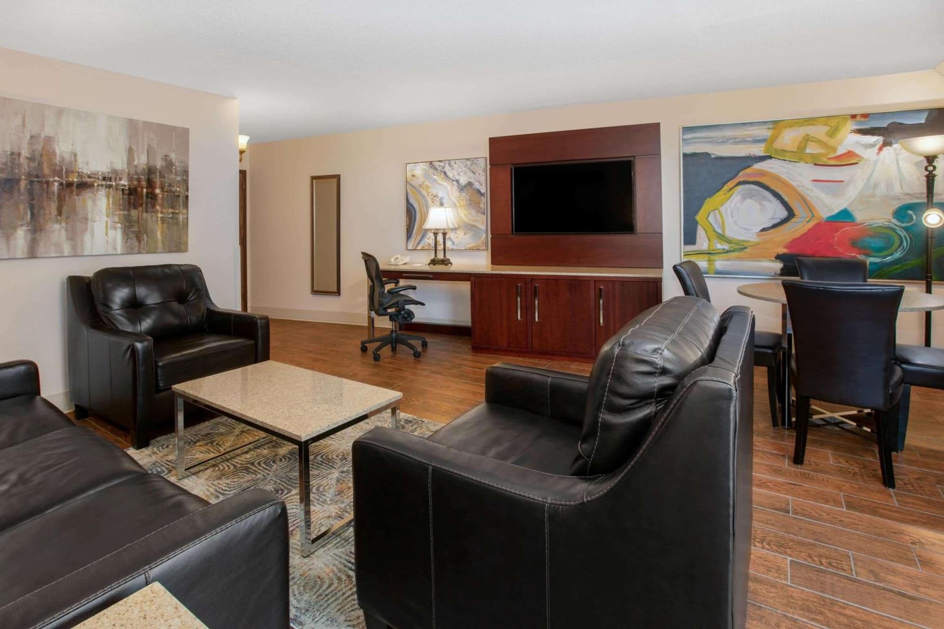 Wyndham Riverfront Hotel gallery photo in Little Rock, AR — image 114