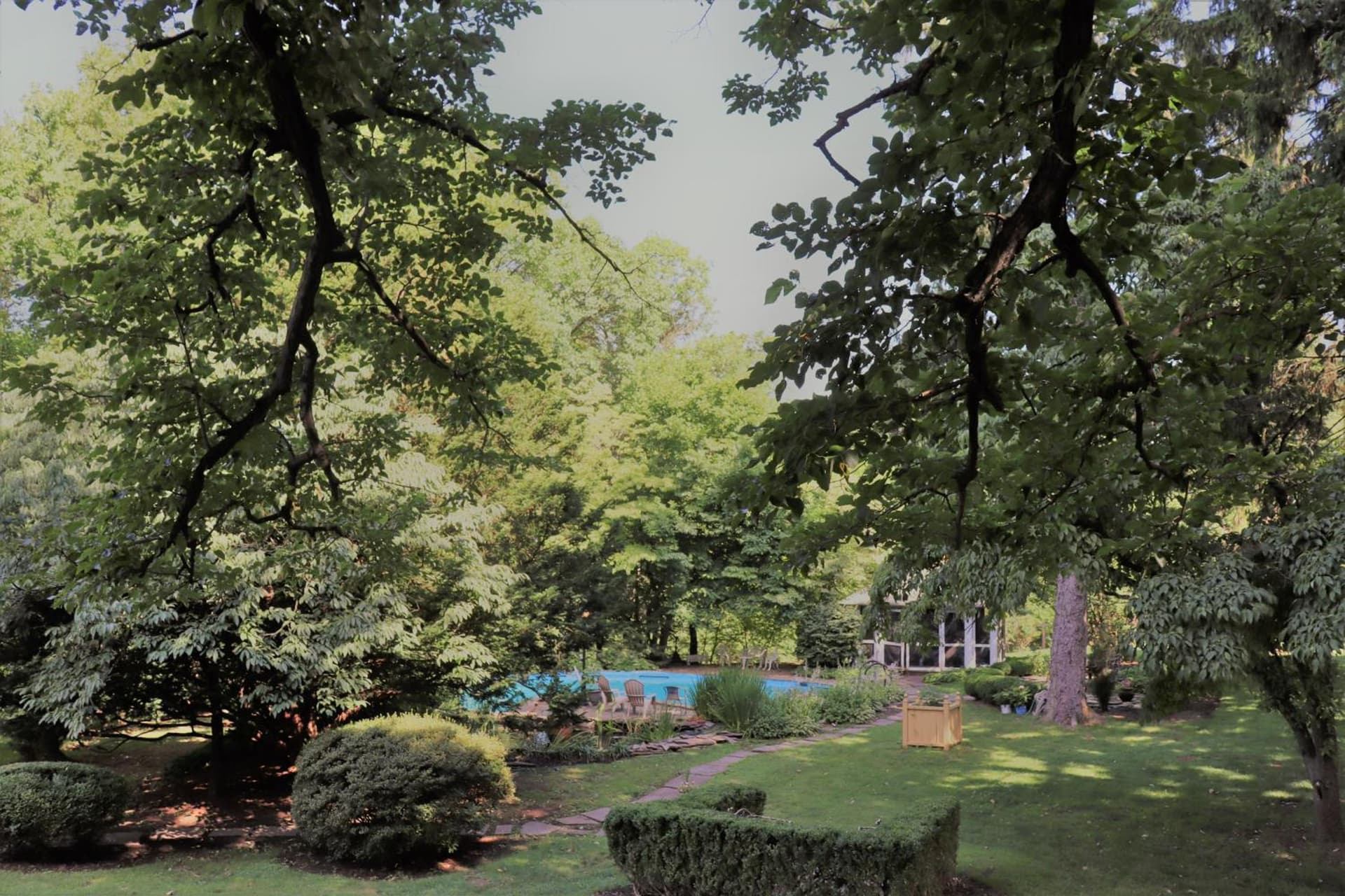 The Gables at Stirling Guest Hotel gallery photo in Reading, PA — image 103