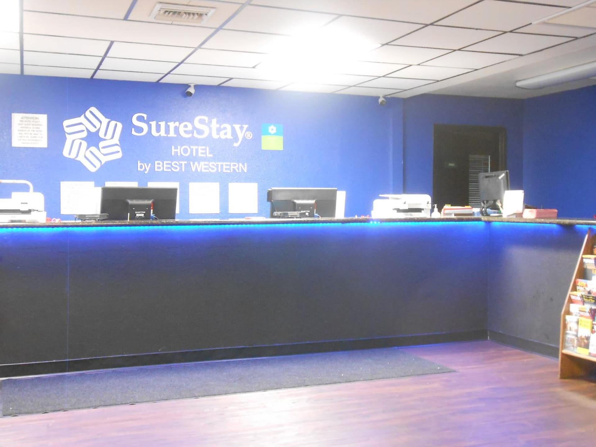 SureStay Hotel by Best Western Phoenix Airport gallery photo in Phoenix, AZ — image 10