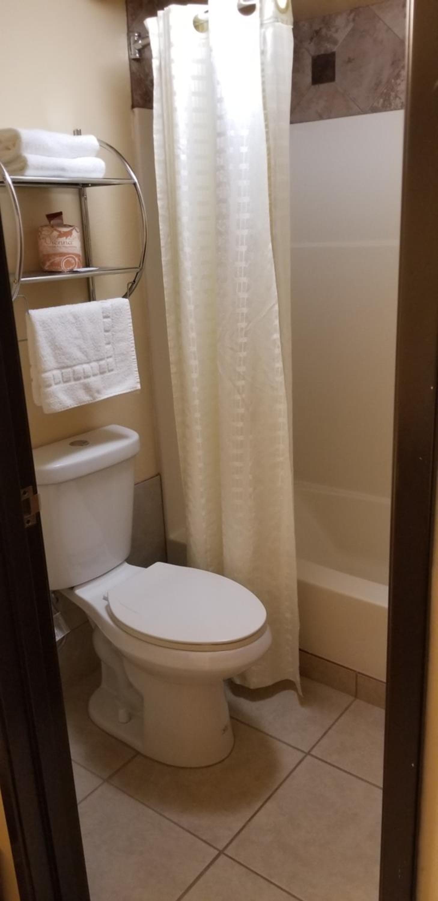 Days Inn by Wyndham Winnemucca property views in Winnemucca, NV — gallery photo 3