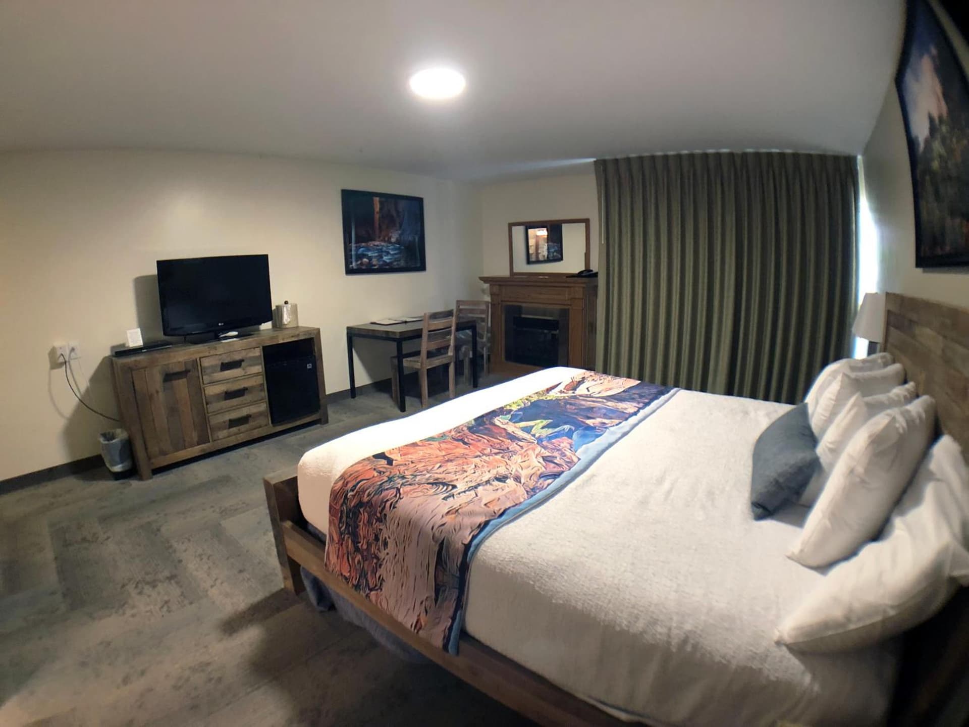 Bumbleberry Inn gallery photo in Springdale, UT — image 69