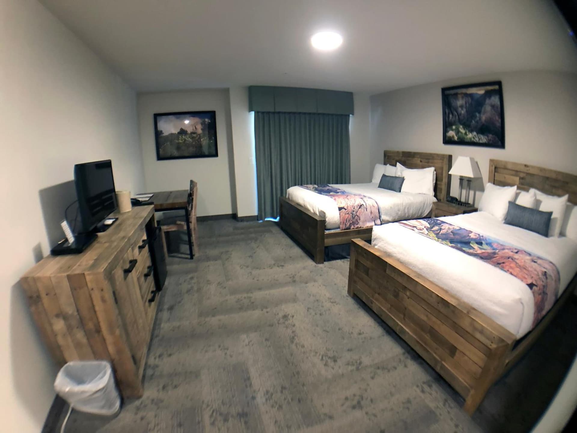 Bumbleberry Inn gallery photo in Springdale, UT — image 40