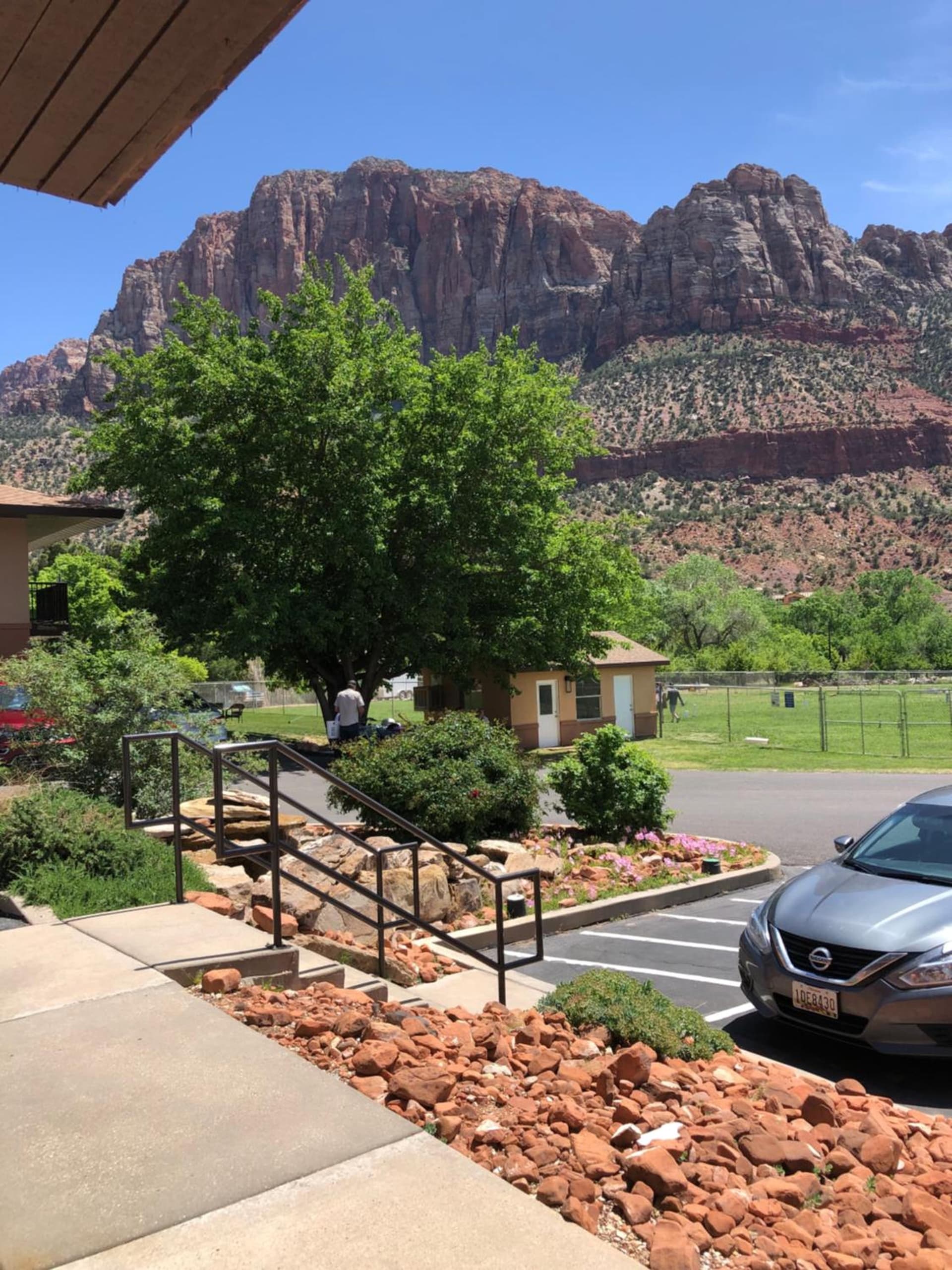 Bumbleberry Inn gallery photo in Springdale, UT — image 72
